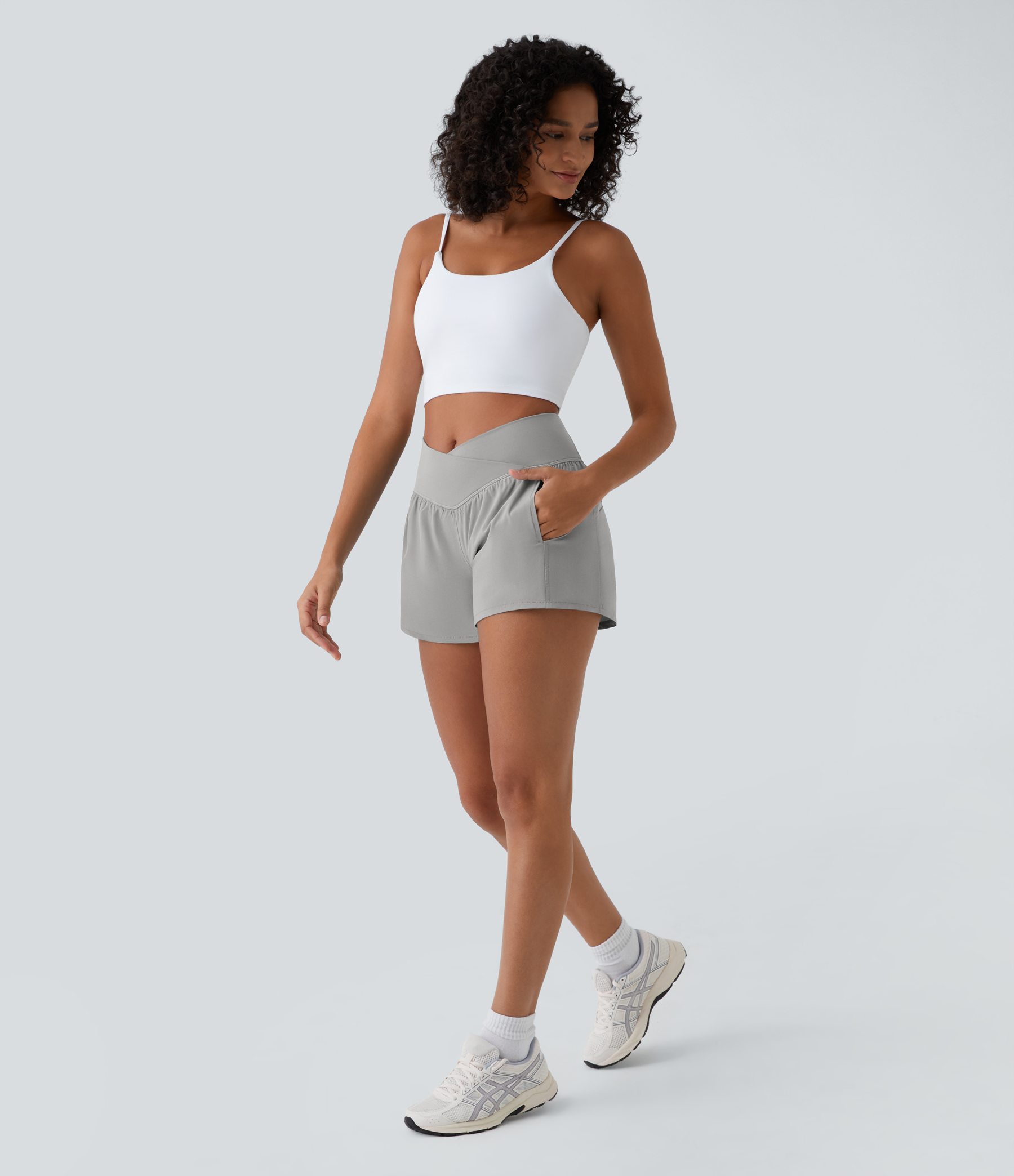 High Waisted Crossover Pocket 2-in-1 Quick Dry Yoga Shorts 4"