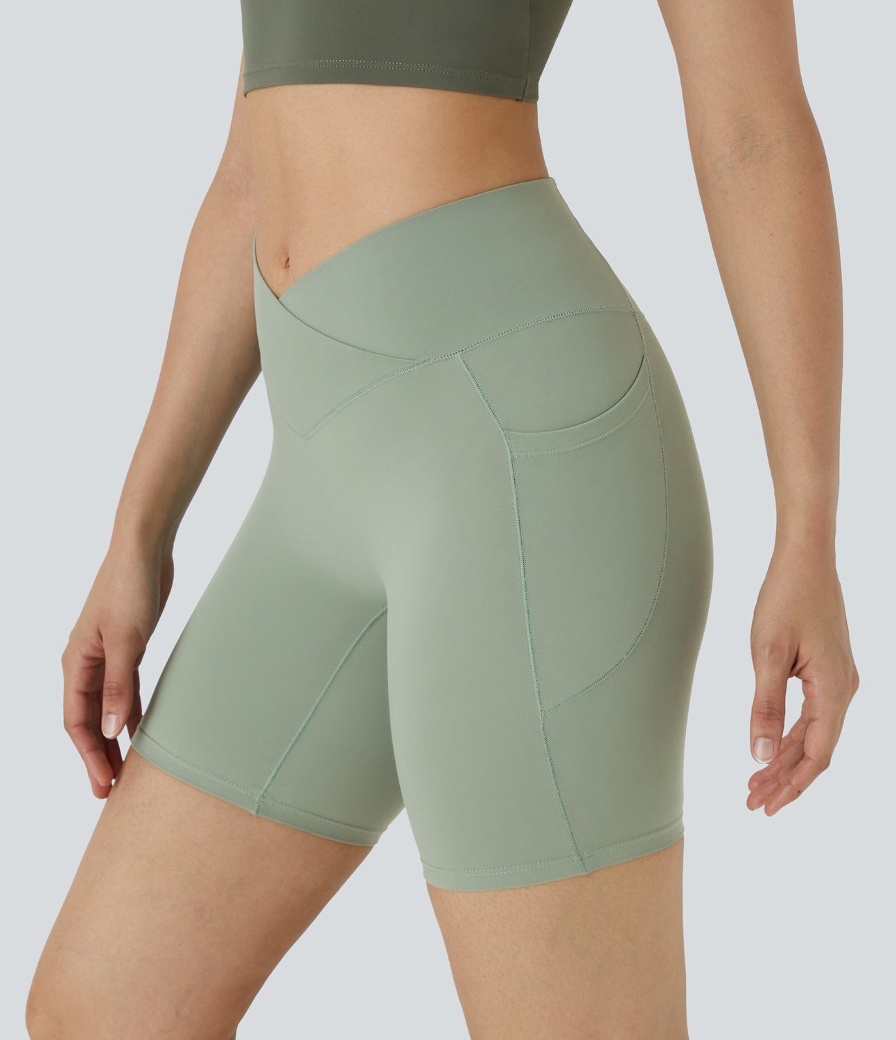 High Waisted Crossover Pocket Yoga Biker Shorts 7"-UPF50+