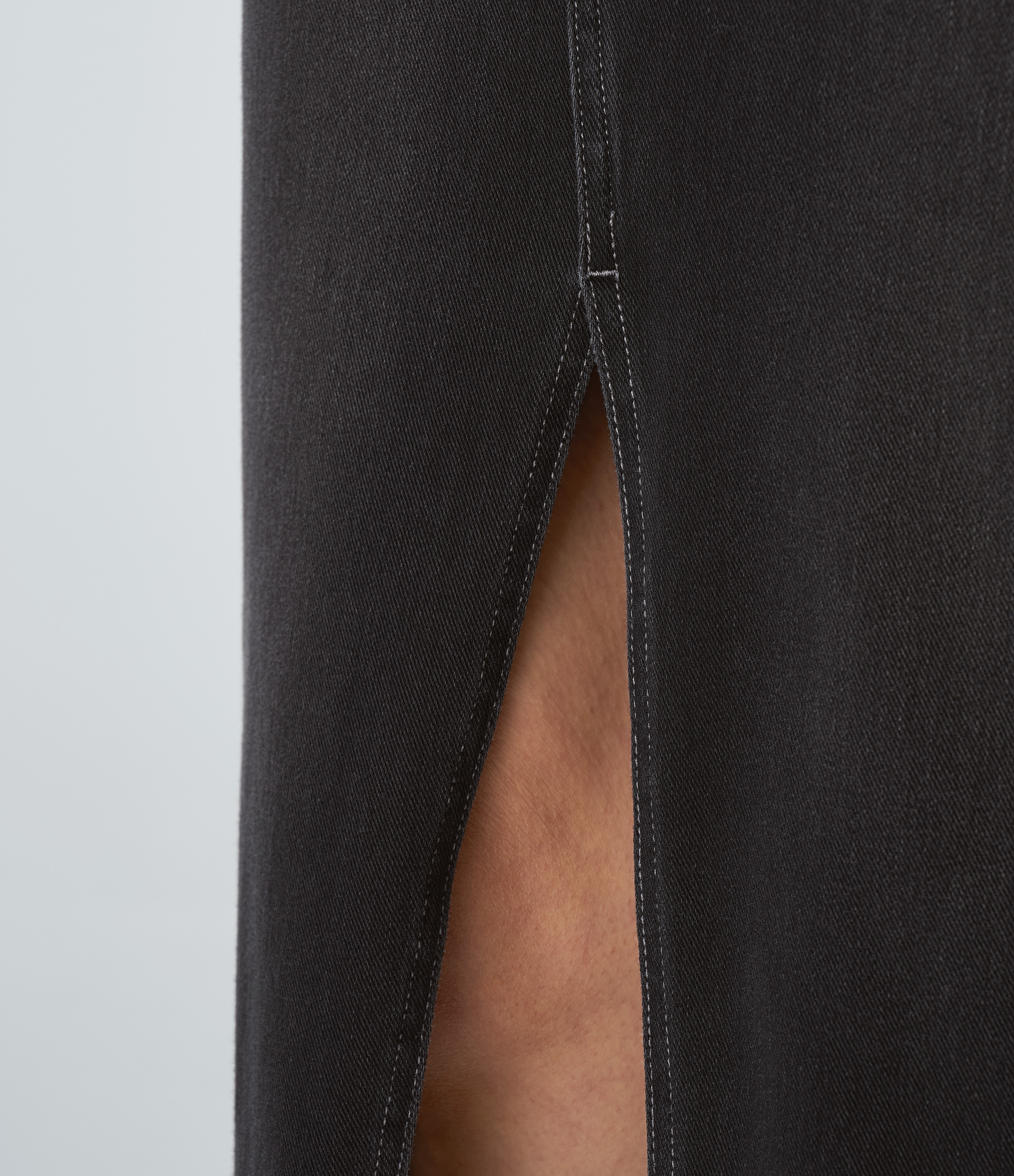 High Waisted Pockets Bodycon Washed Denim Casual Midi Skirt