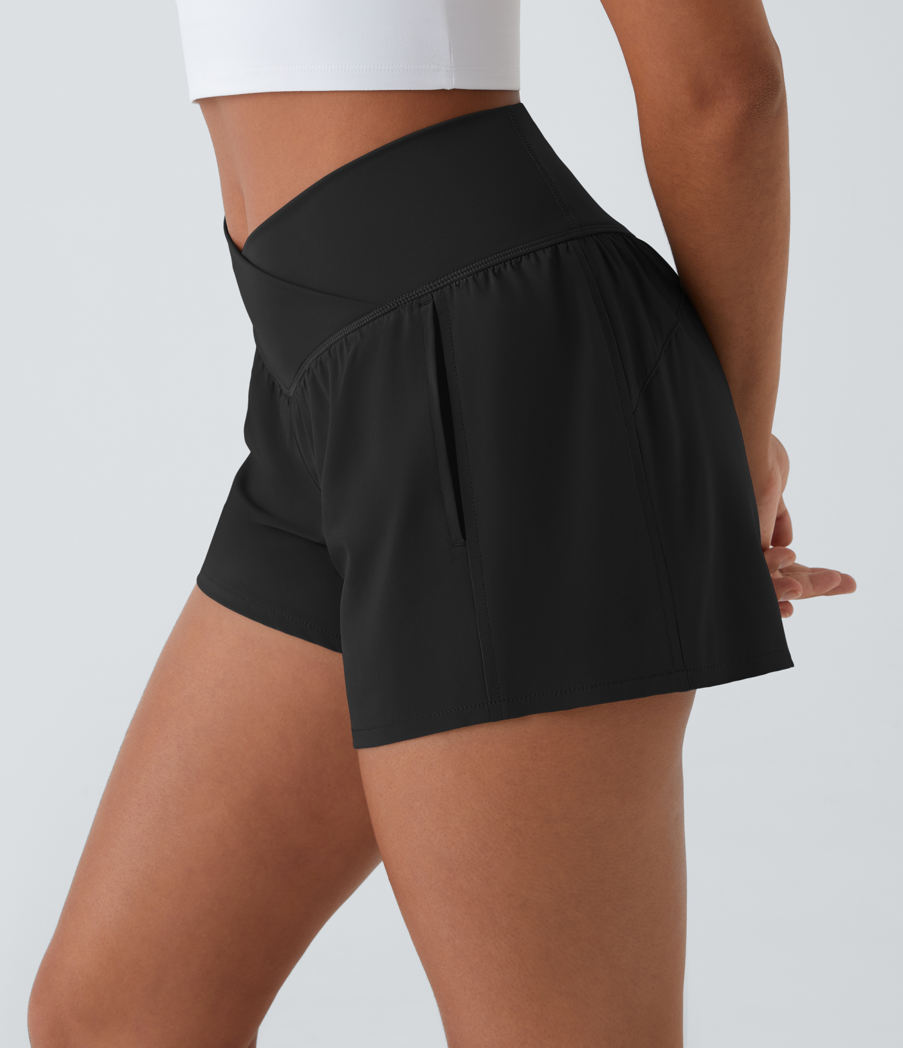 High Waisted Crossover Pocket 2-in-1 Quick Dry Yoga Shorts 4"