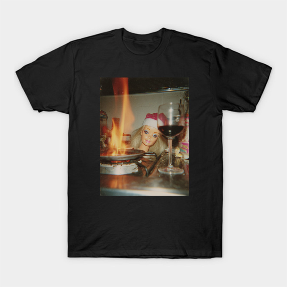 DOLL GIRL Meme T-shirt