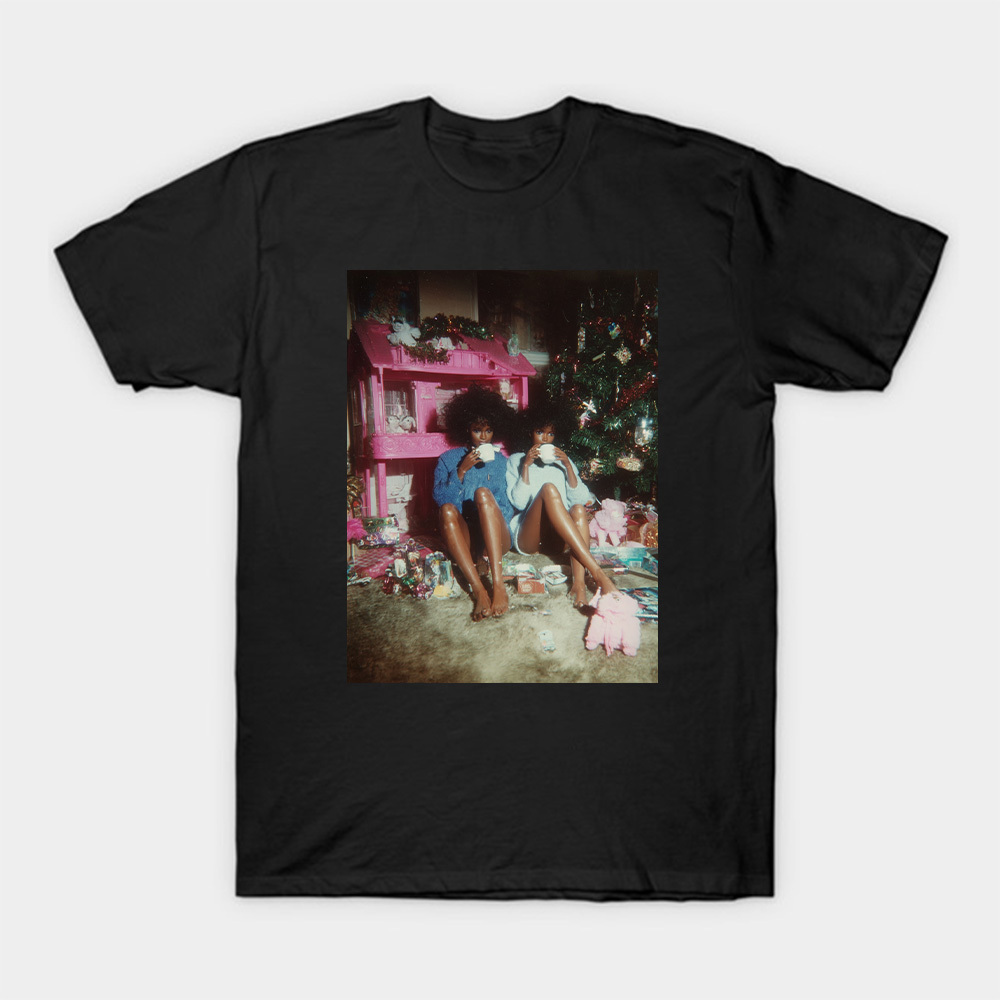 DOLL GIRL Meme T-shirt