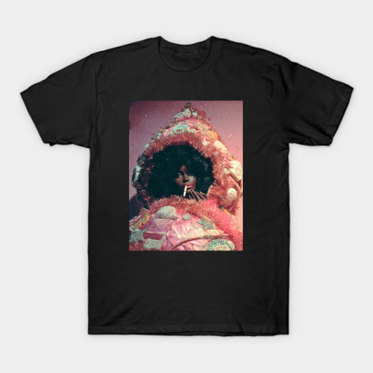 DOLL GIRL Meme T-shirt