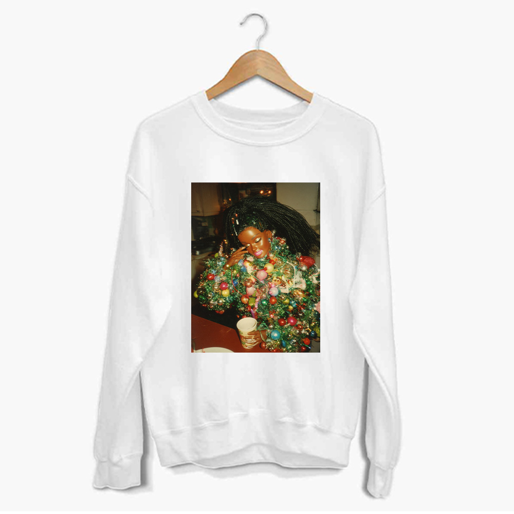 DOLL GIRL Meme T-shirt