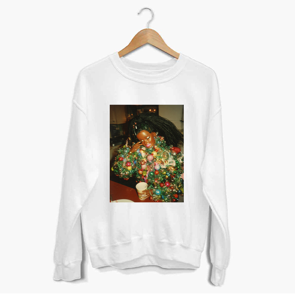 DOLL GIRL Meme T-shirt