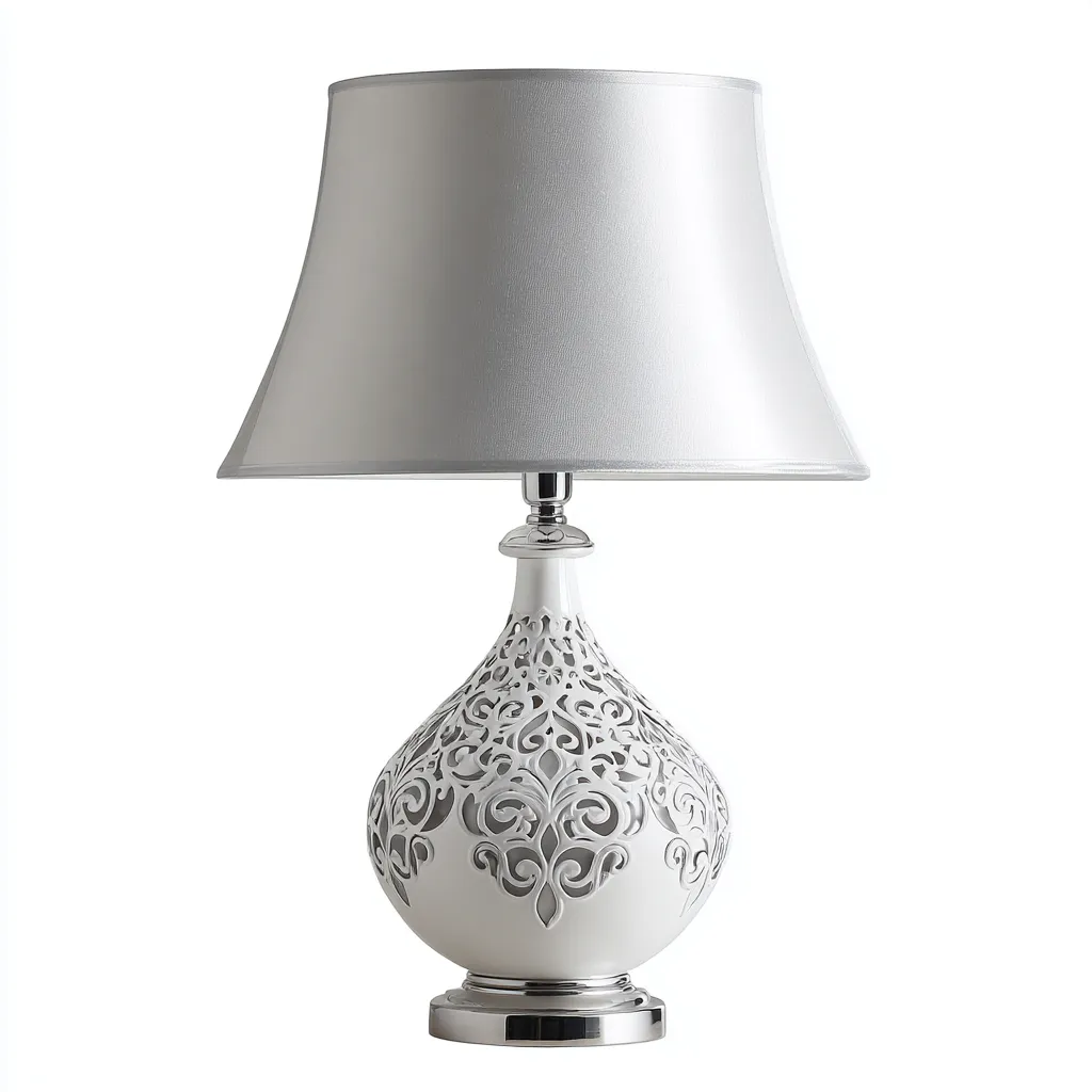 Lampada da tavolo-Ceramica-Metallo-Tessuto-29x29x52 cm-Bianco-Argento-Design elegante-Quietilo