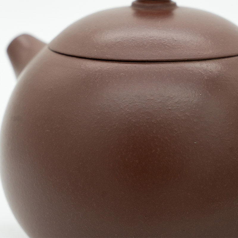 Aroma-Enhancing Clay Teapot