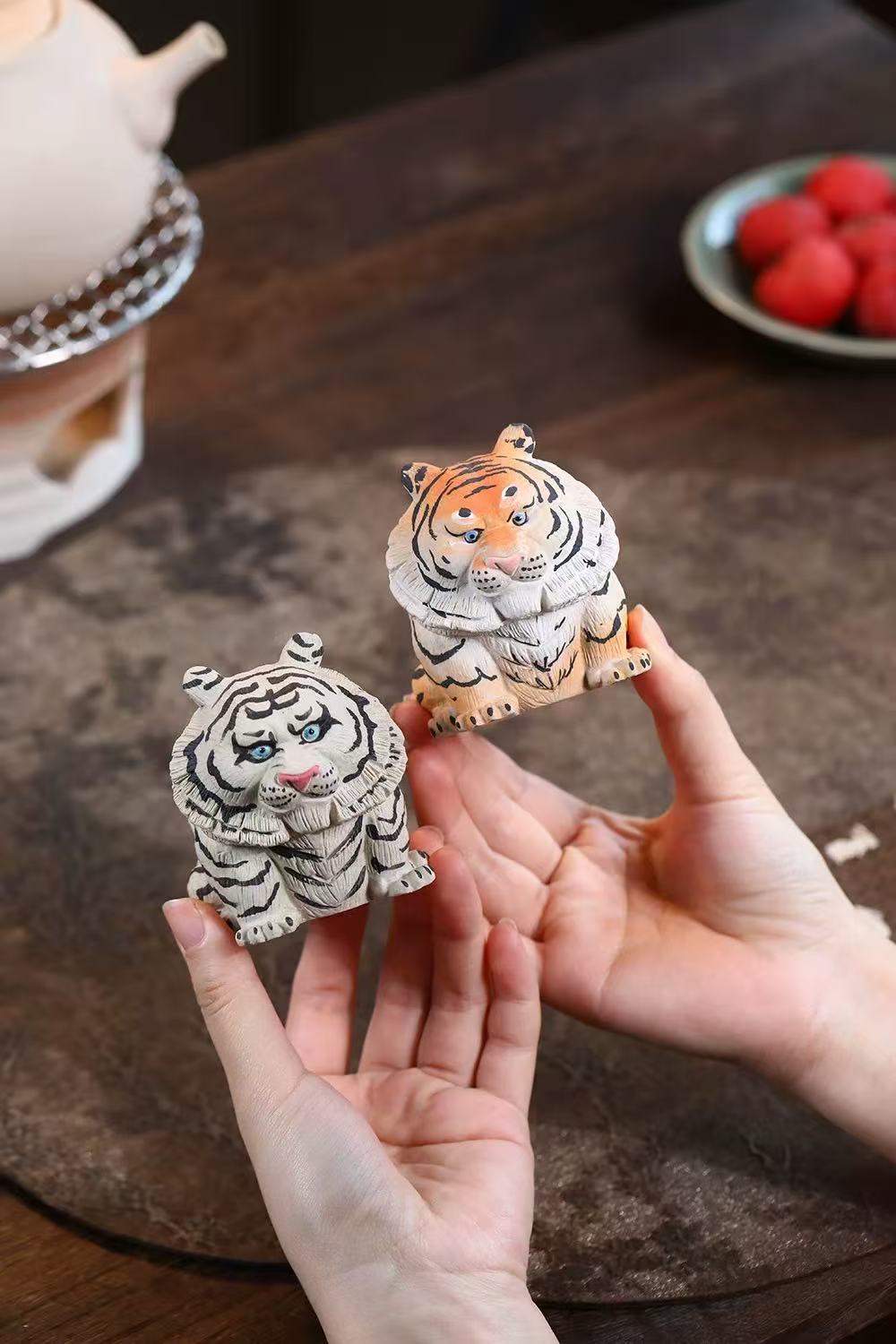 Fortune Tiger Tea Pet[Yellow]