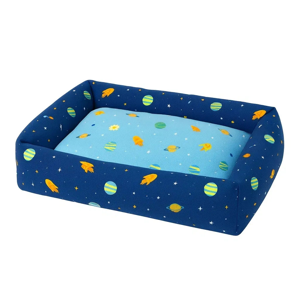 Lit pour chien en polyester avec motif spatial