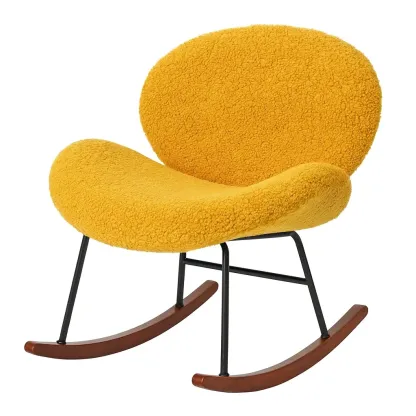 Fauteuil à bascule jaune en bouclette avec structure métal et bois 58×60×72 cm