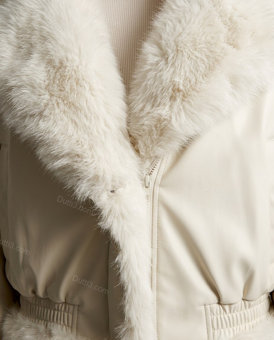 Ivory White Faux-Fur Jacket, close-up of faux fur trim, elasticized cuffs and elasticized hem, by Dutti3