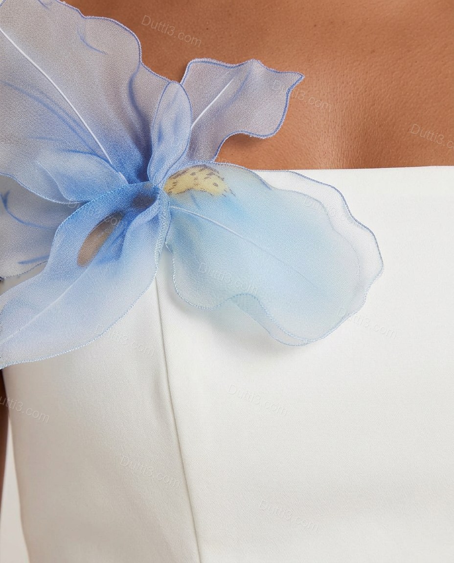 White Romantic Floral Embroidered Mini Dress by Dutti3