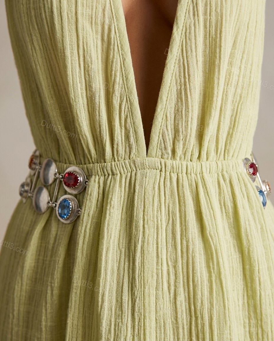 Light Green Maxi Dress, close-up of side slit, low back and gathered waist, by Dutti3