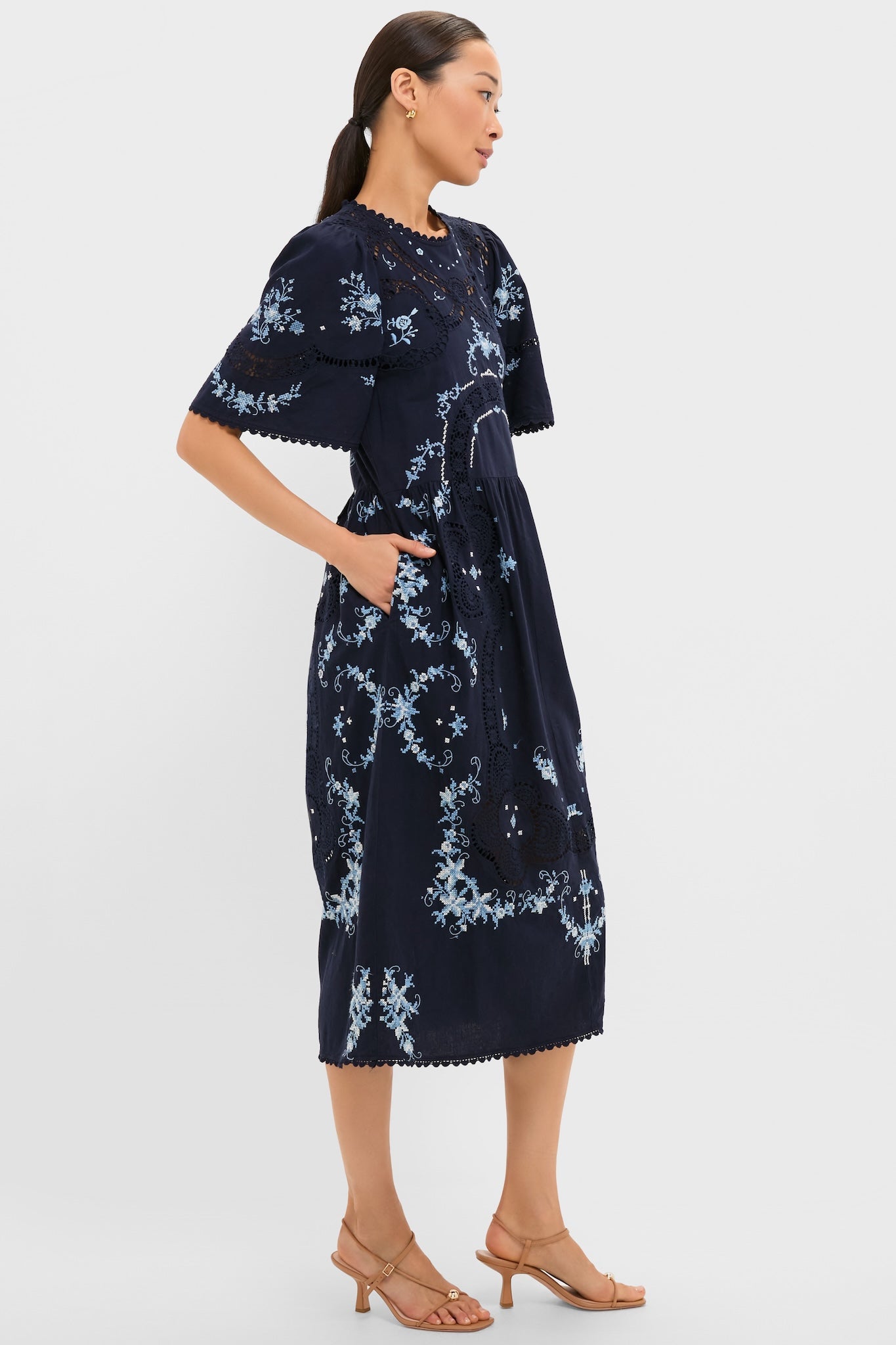 Exclusive Navy Edwina Embroidery Midi Dress-Beilave