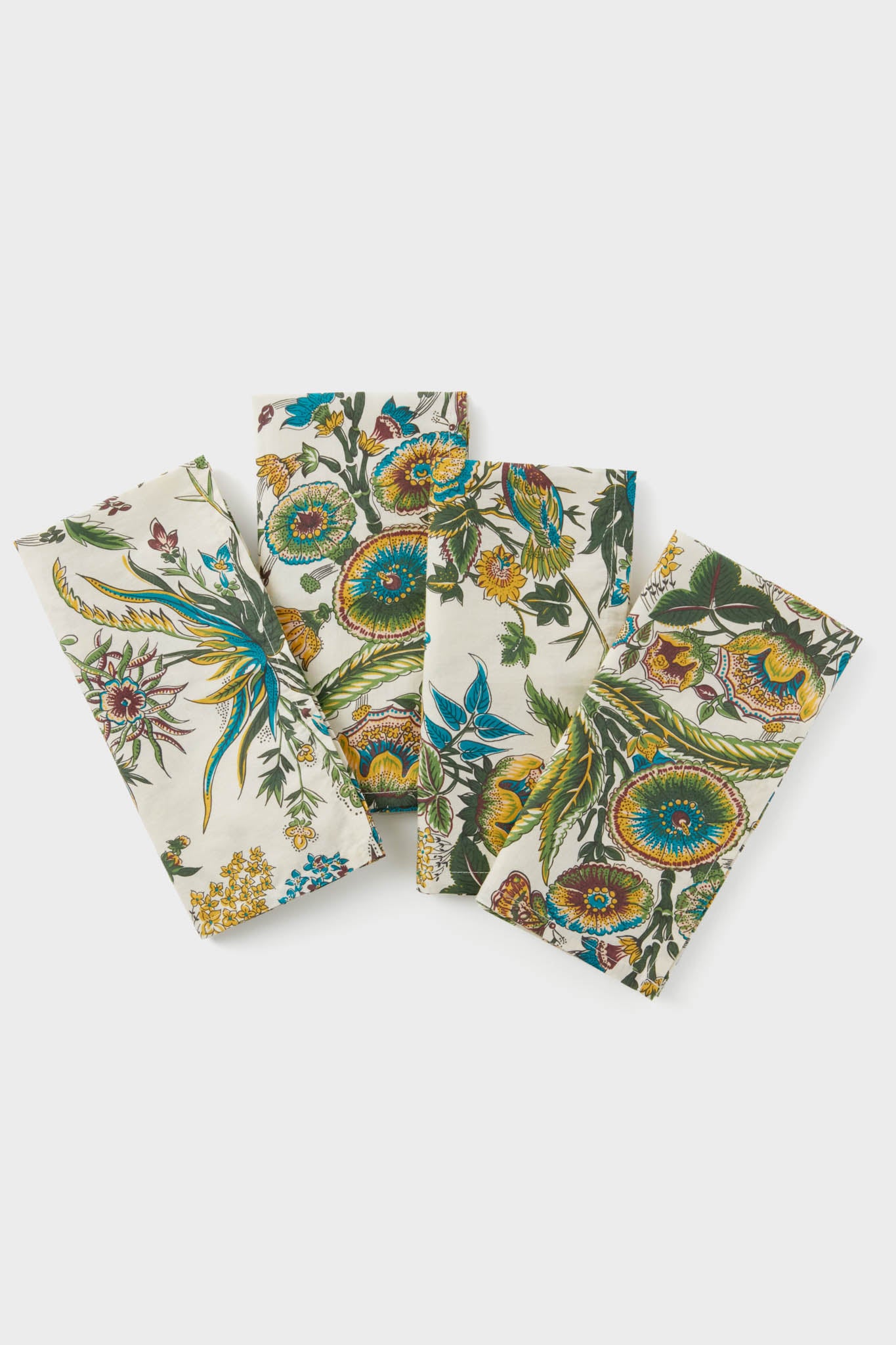 Sharp Floral Printed Napkins Set of 4-Beilave