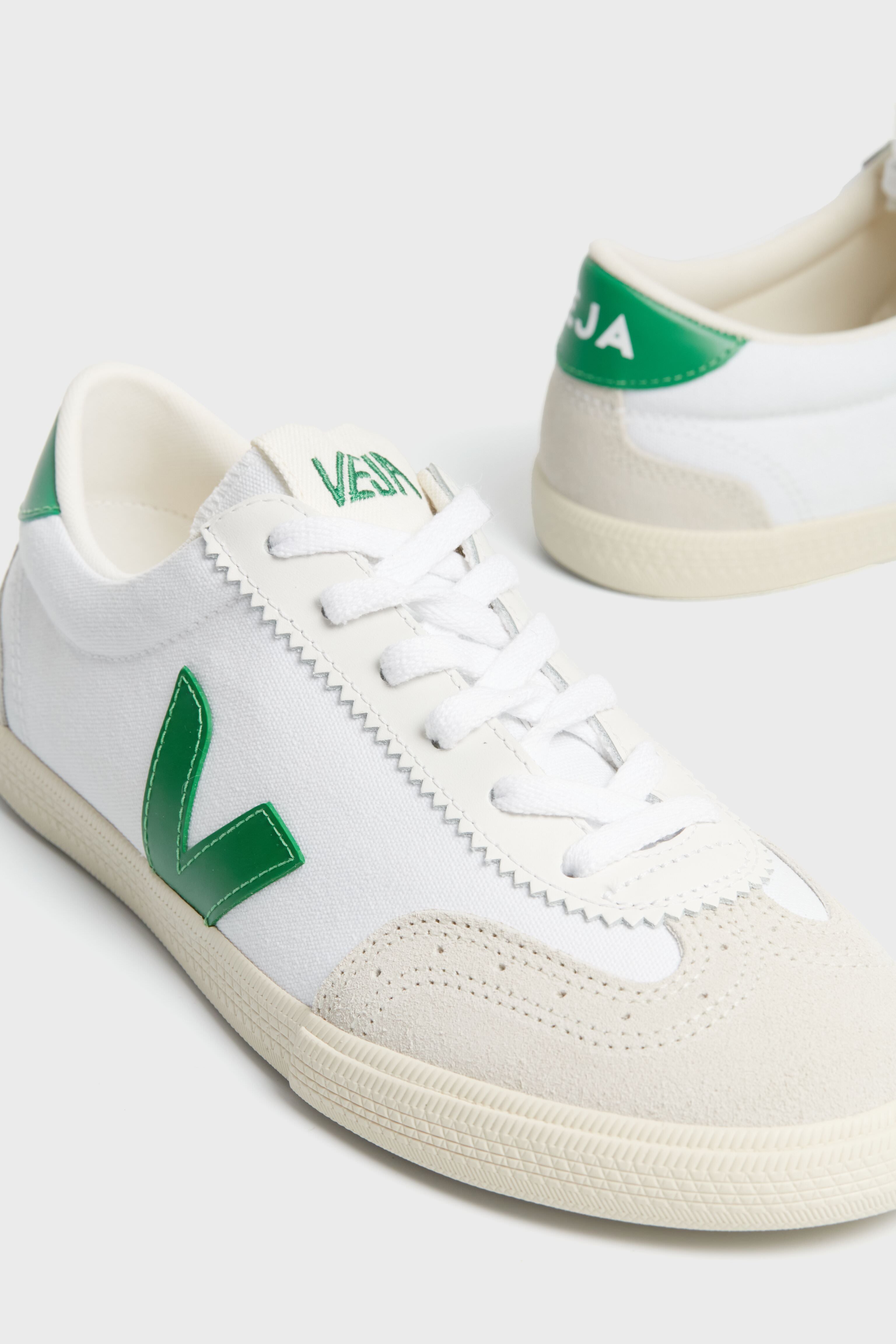 White Emeraude Volley Sneakers-Beilave