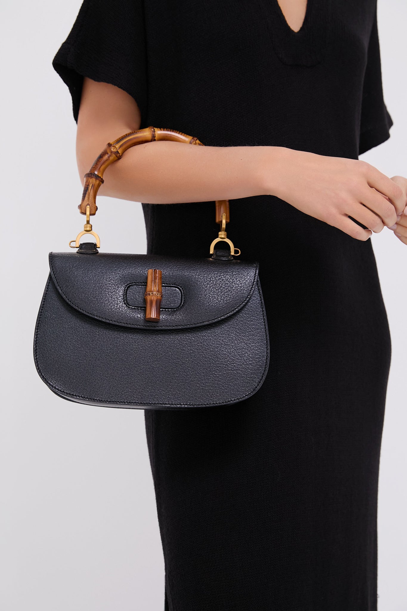 Gucci Black Medium Bamboo Top Handle Bag-Beilave