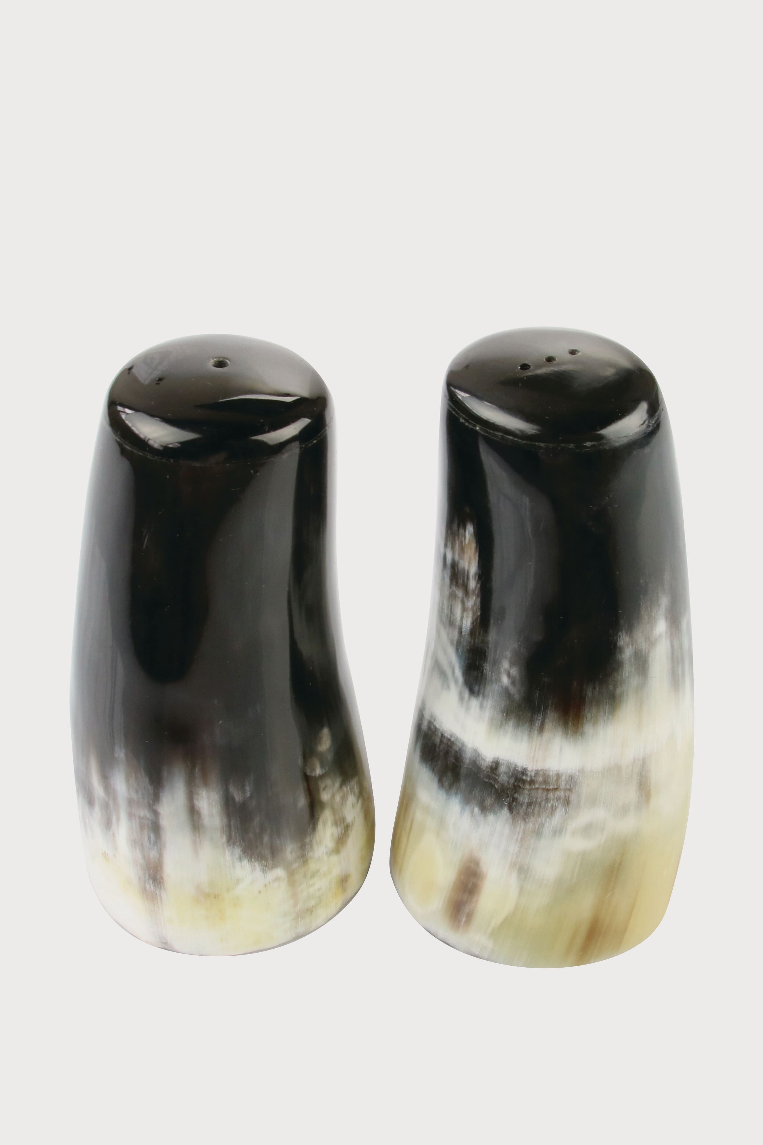 Horn Salt & Pepper Set-Beilave