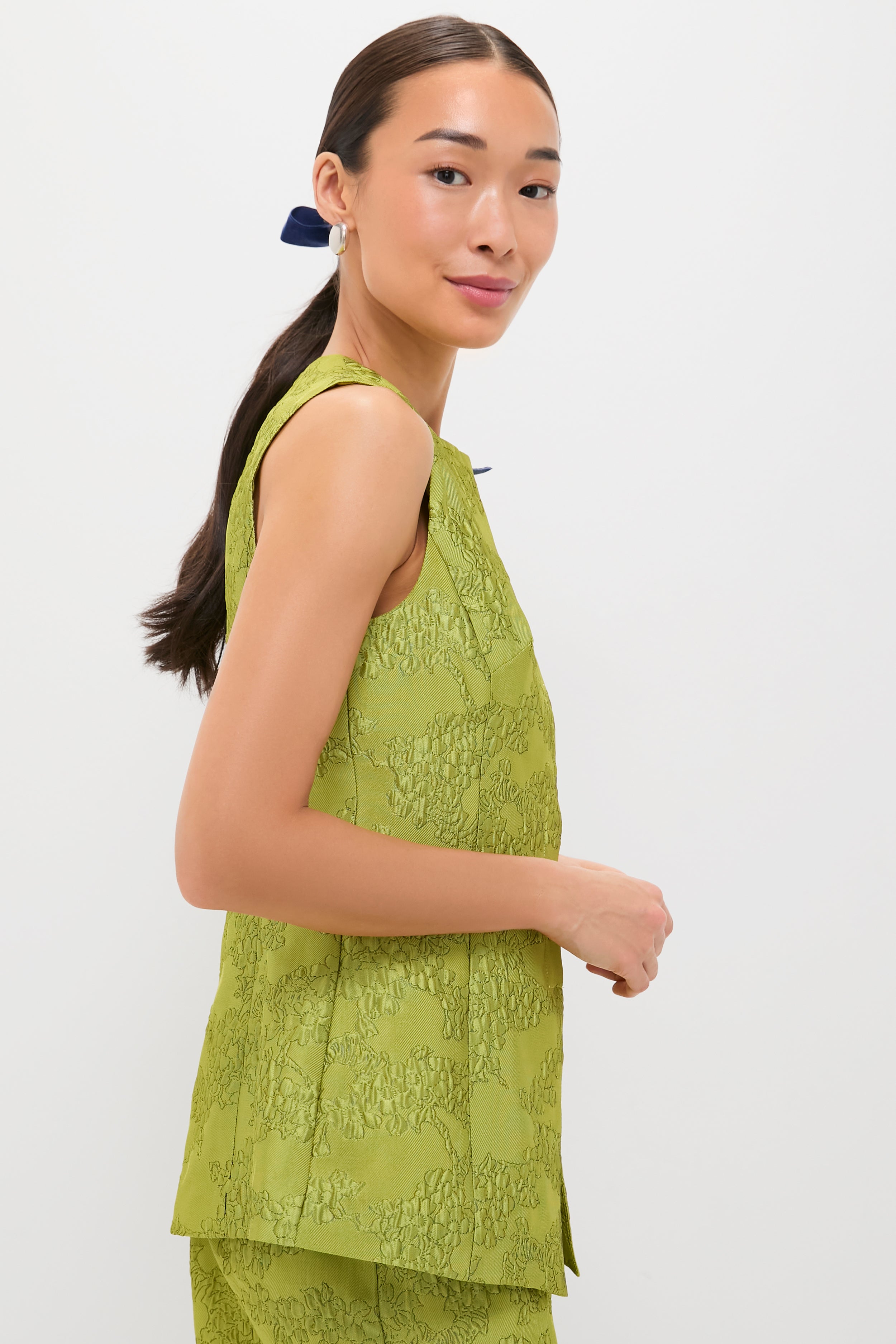 Brocade Metallic Duke Top-Beilave