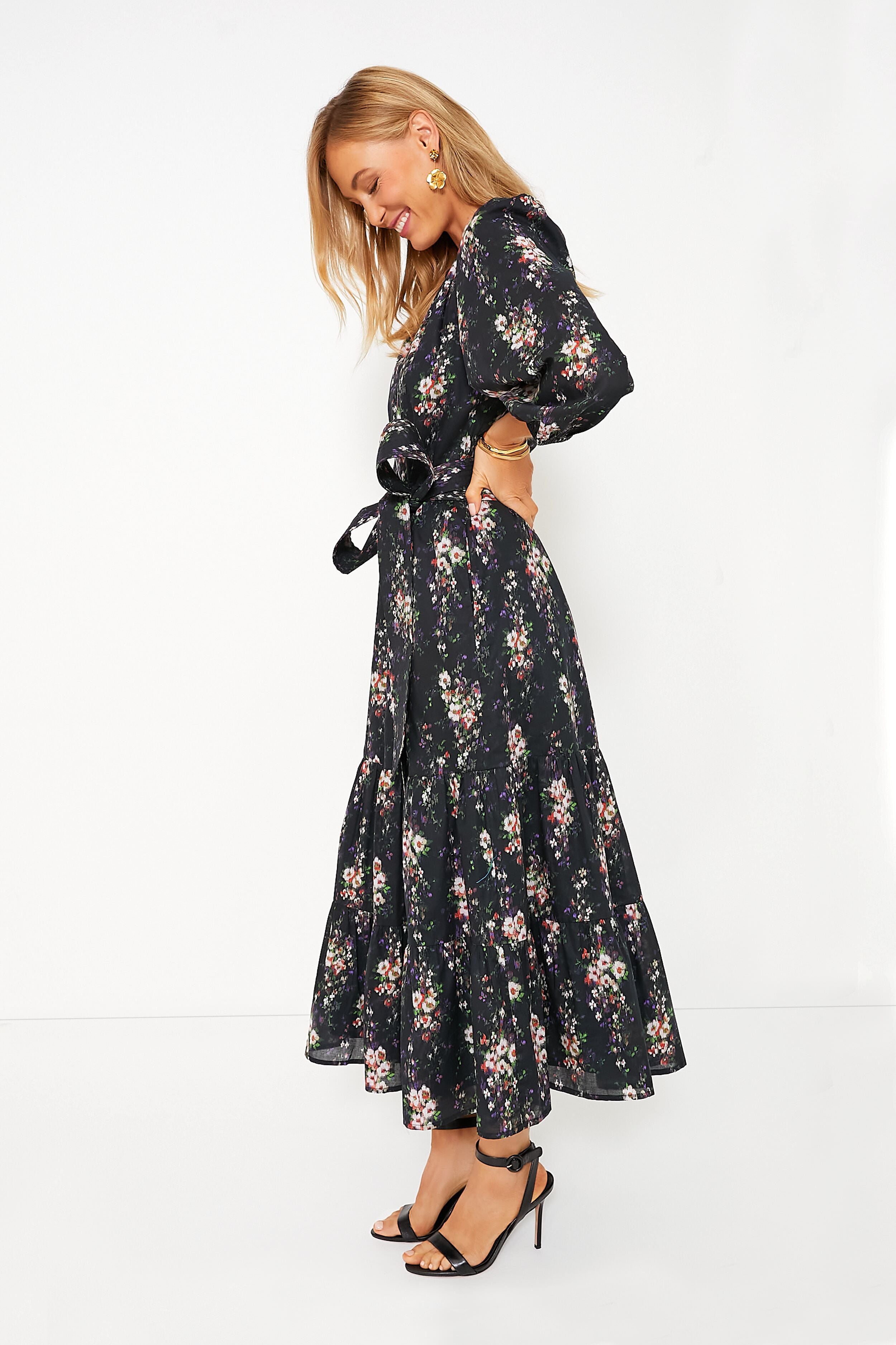 Onyx Falling Flowers Bouquet Lyles Dress-Beilave