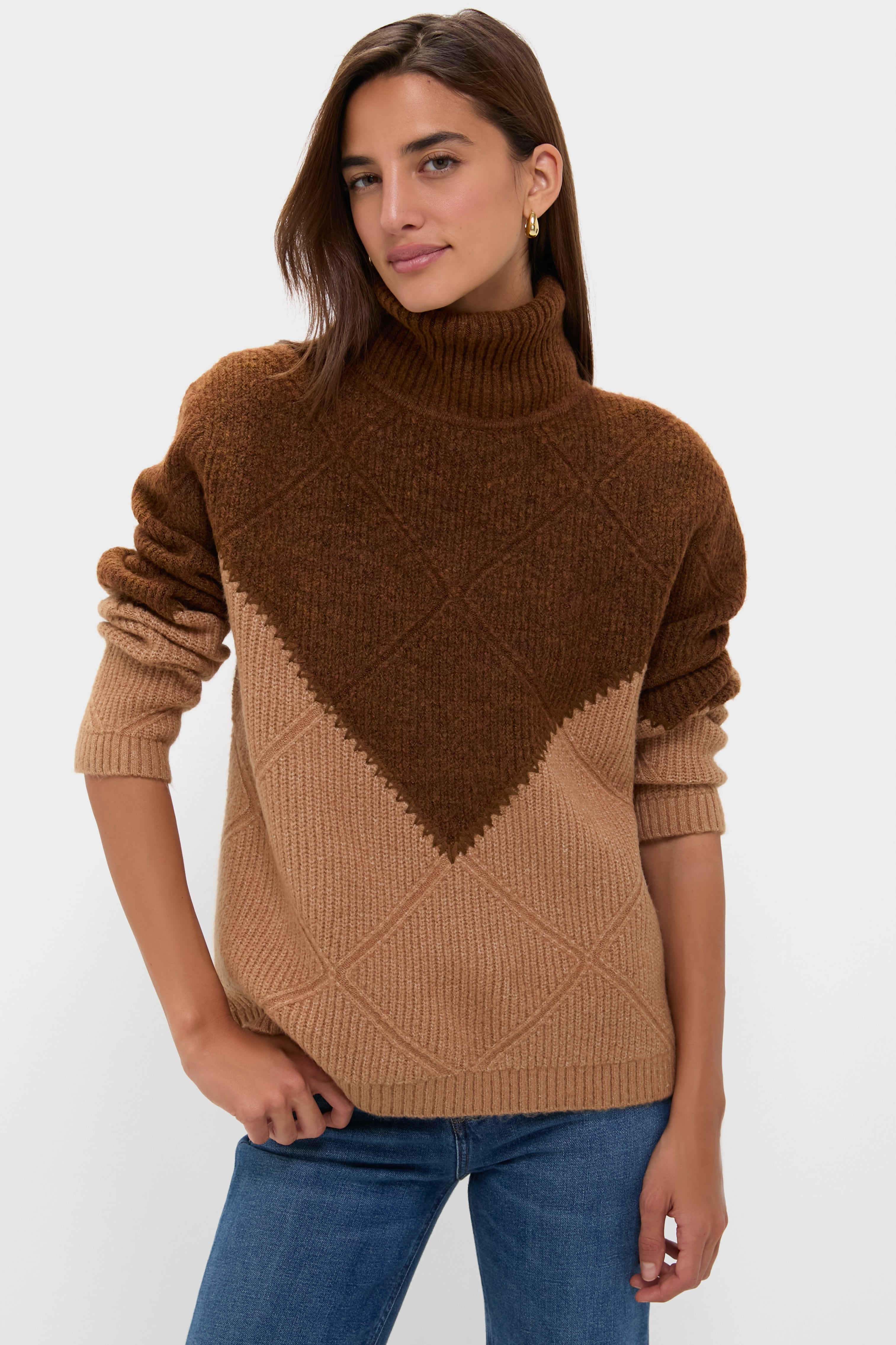 Tan & Brown Diamond Demi Turtleneck-Beilave
