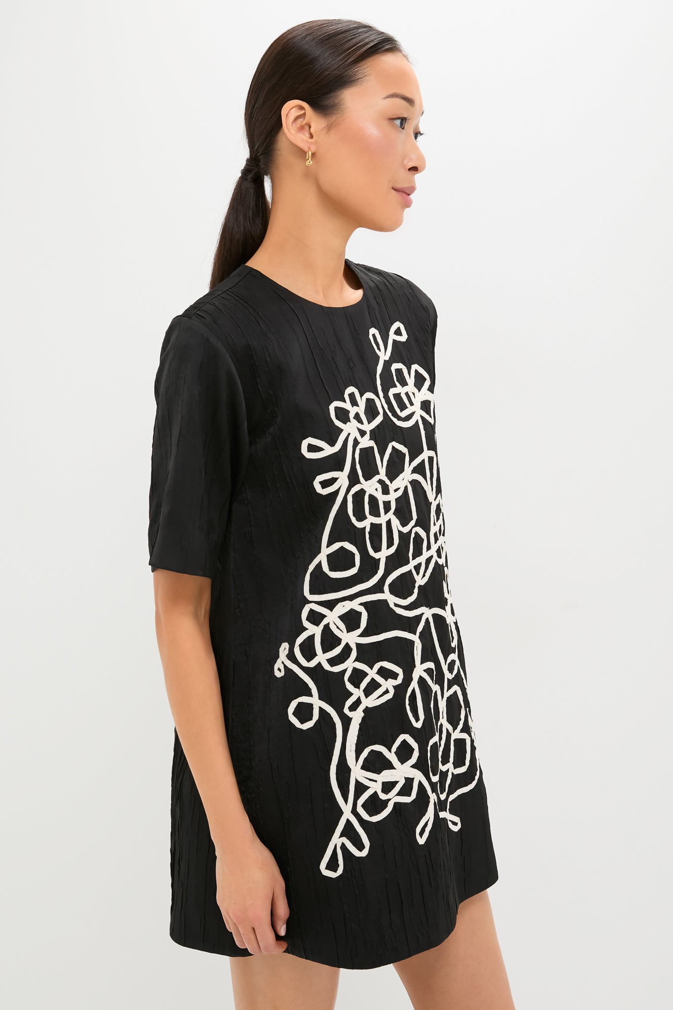 Onyx and Ivory Classic Katya Mini Dress-Beilave