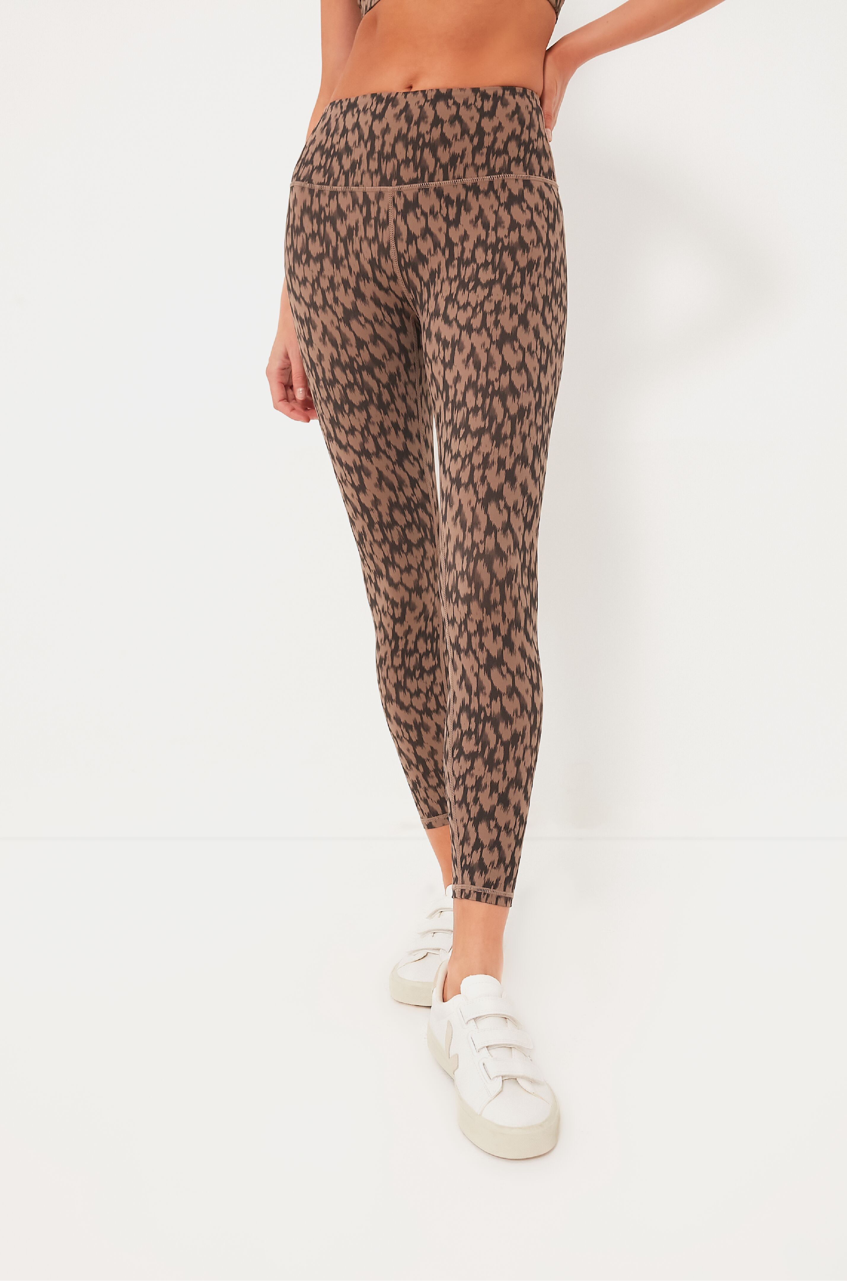 Cocoa Etched Animal Form High Legging 25-Beilave