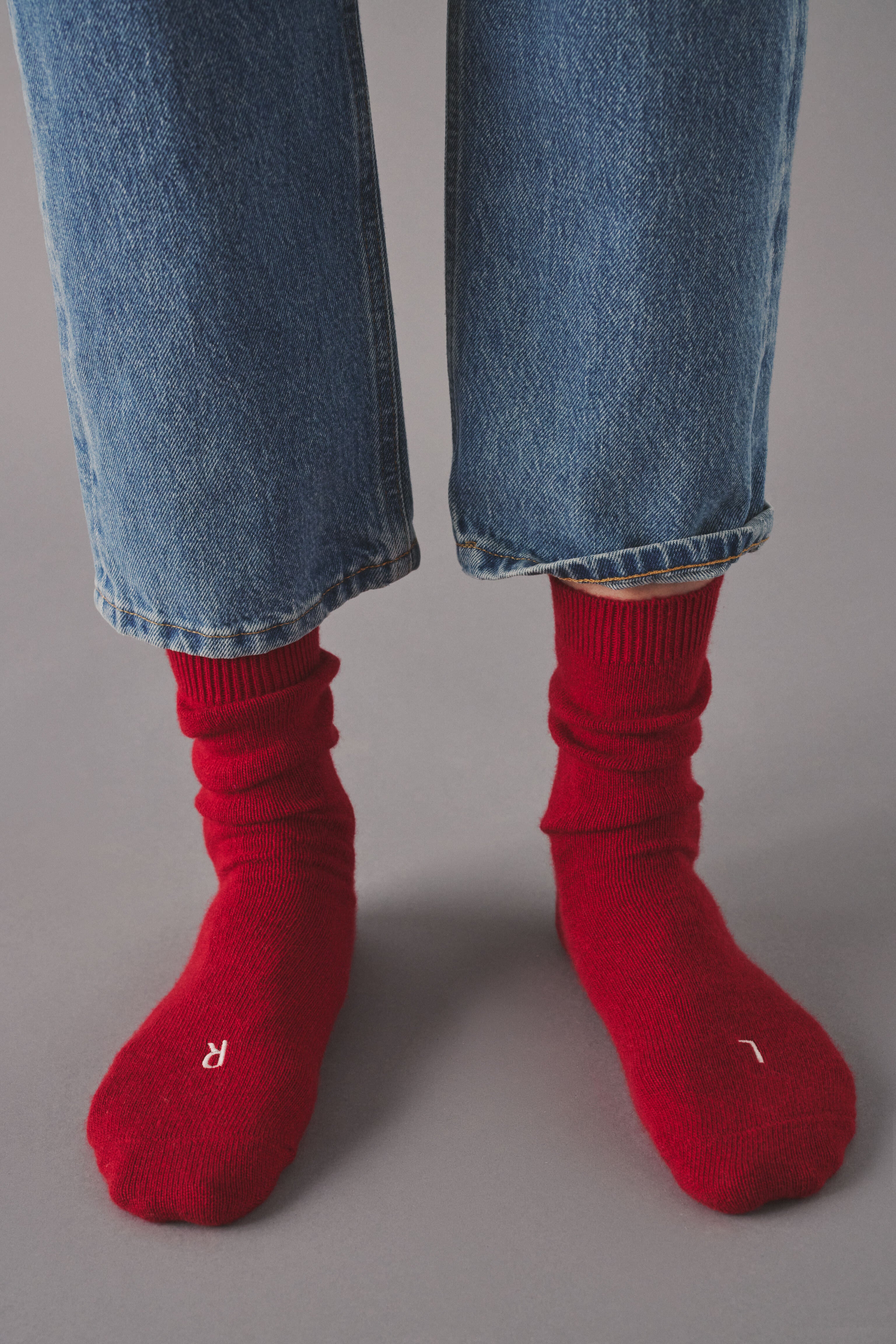 Scarlet Cosy Wool Socks-Beilave