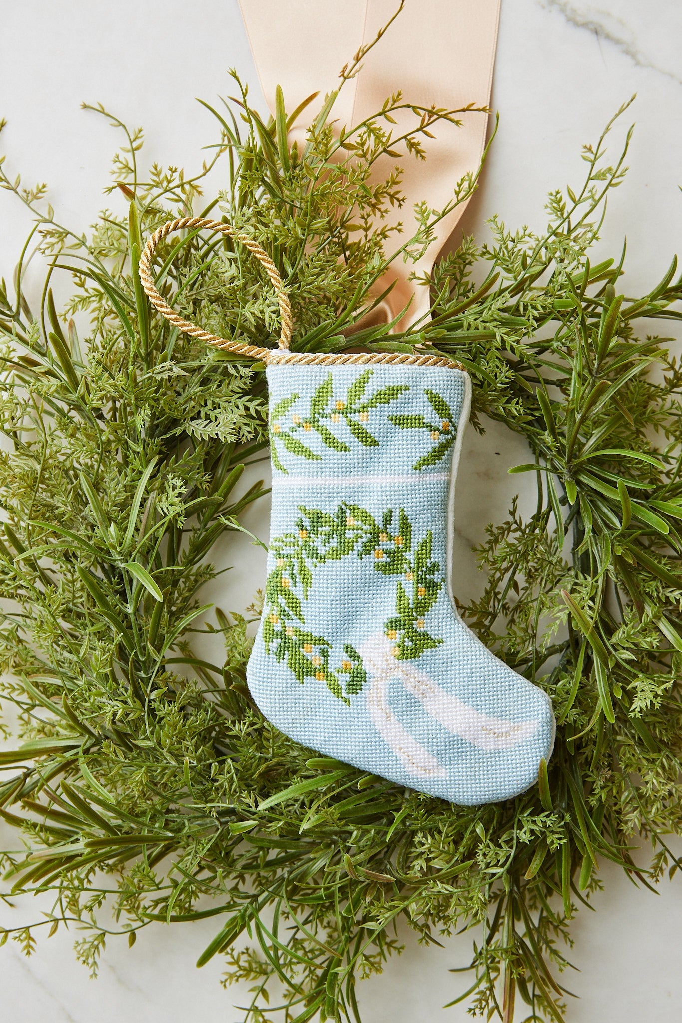 Fig and Dove Warm Welcome Wreath Mini Stocking-Beilave