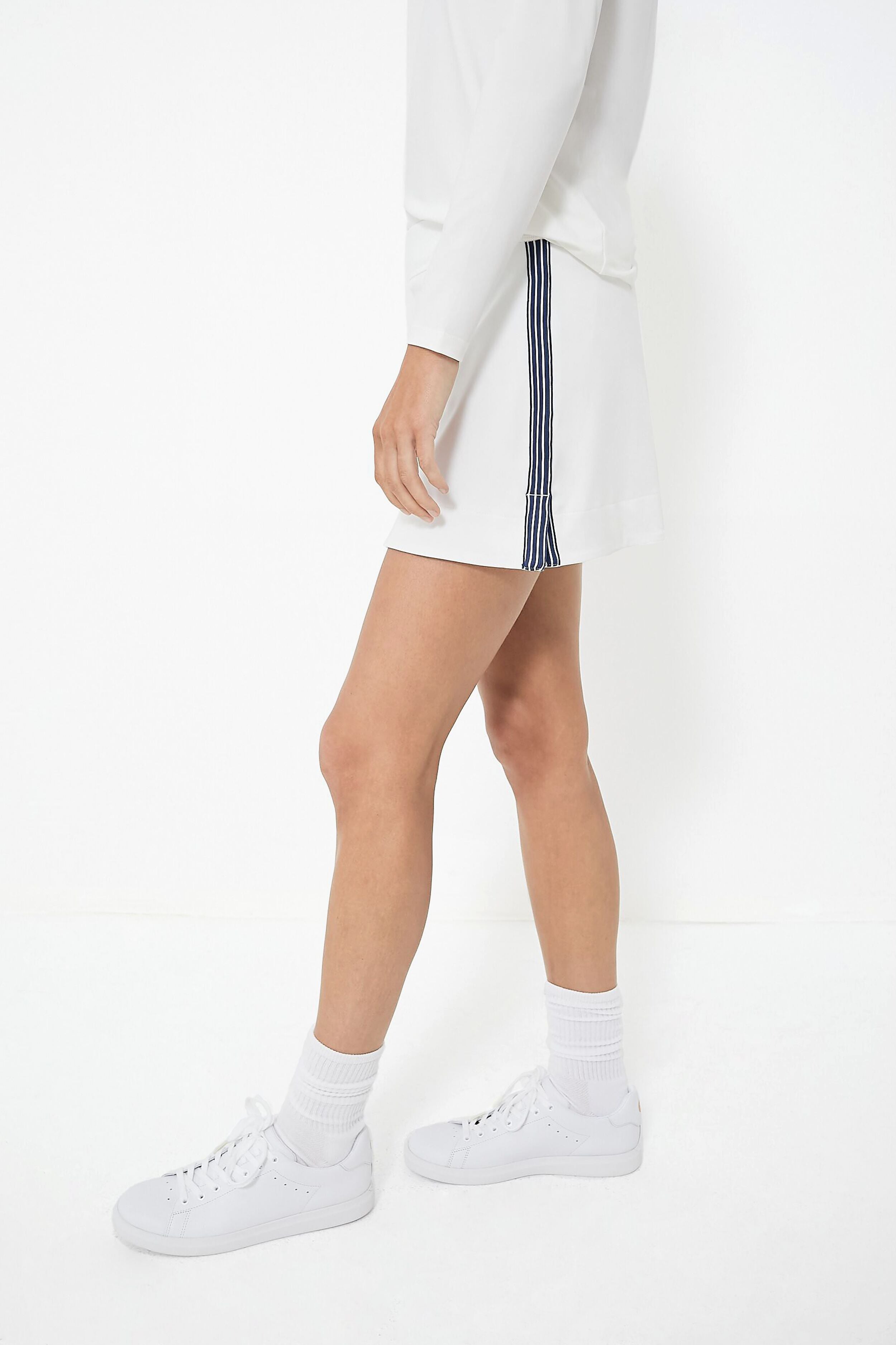 White Wildflower 14 Inch Elena Tennis Skirt-Beilave