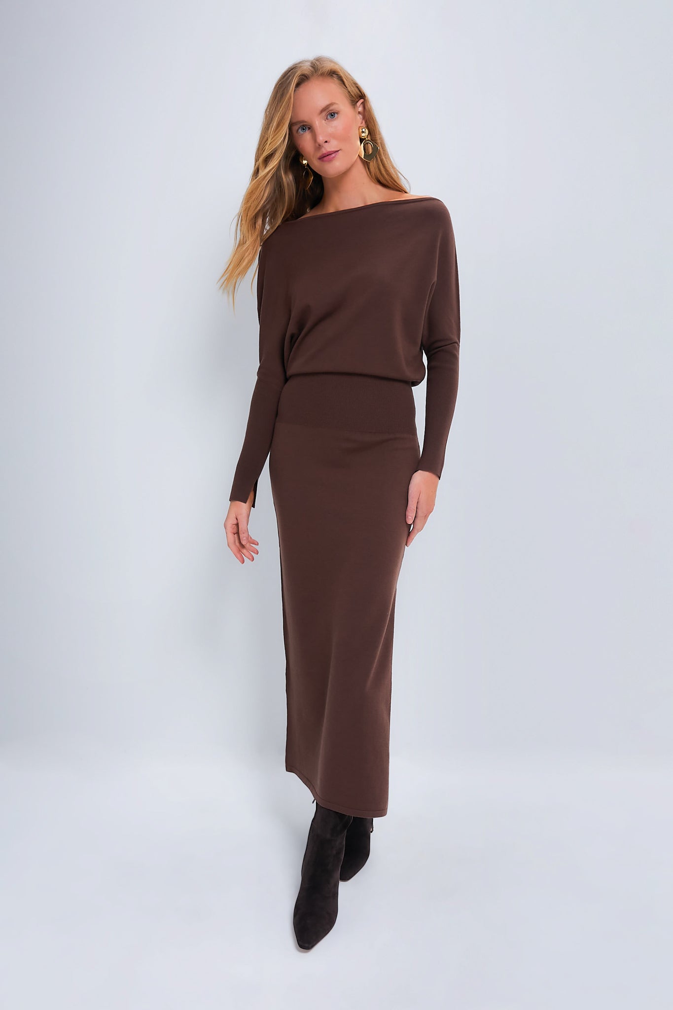 Chocolate Janese Off the Shoulder Midi Dress-Beilave