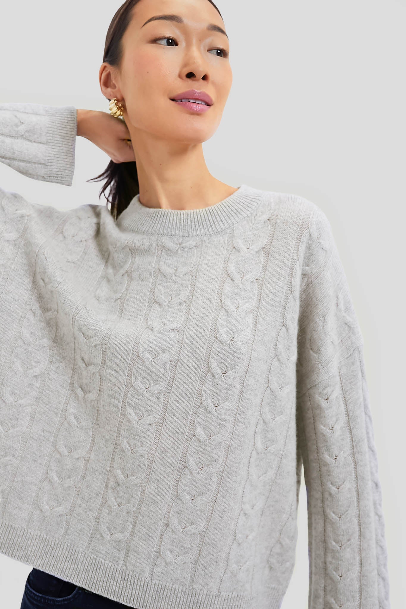 Gray Cashmere Eloise Cable Knit Boyfriend Crewneck-Beilave