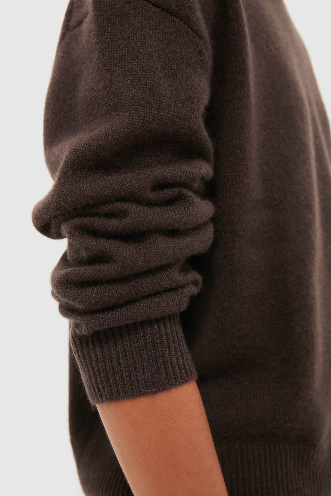 Deep Brown Lee Crew Sweater-Beilave