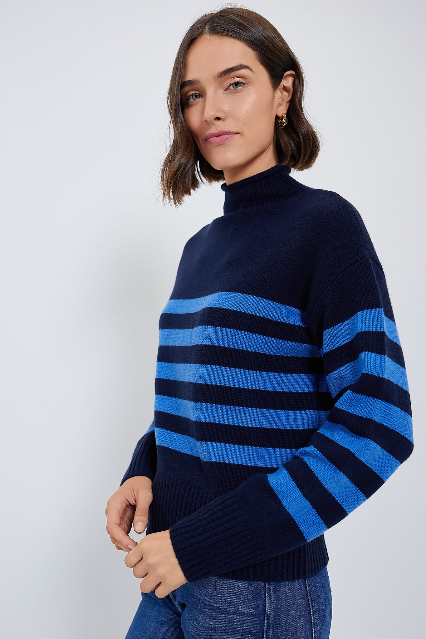 The Navy and Royal Blue Lucca Sweater-Beilave