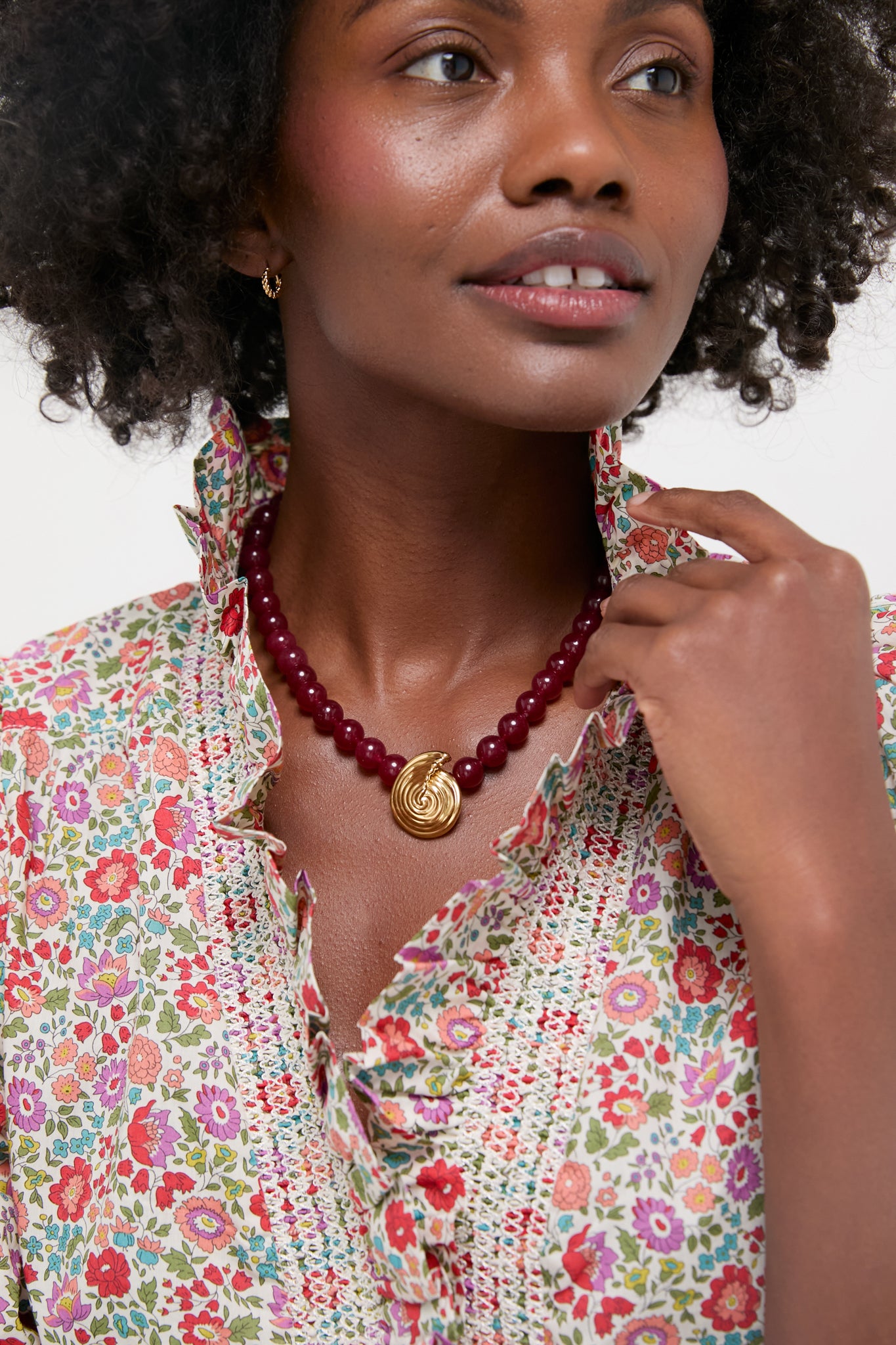 Gold Spiral Gemstone Pendant Necklace-Beilave