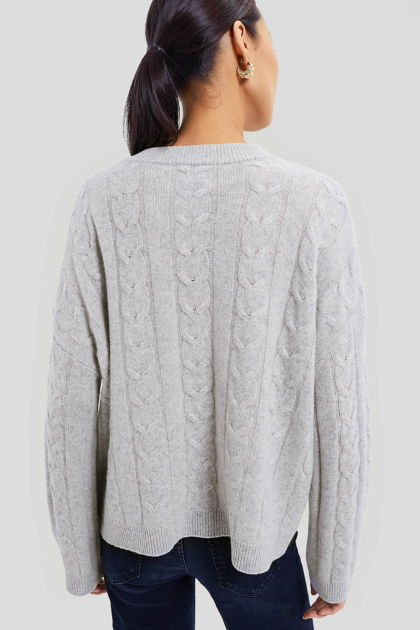 Gray Cashmere Eloise Cable Knit Boyfriend Crewneck-Beilave