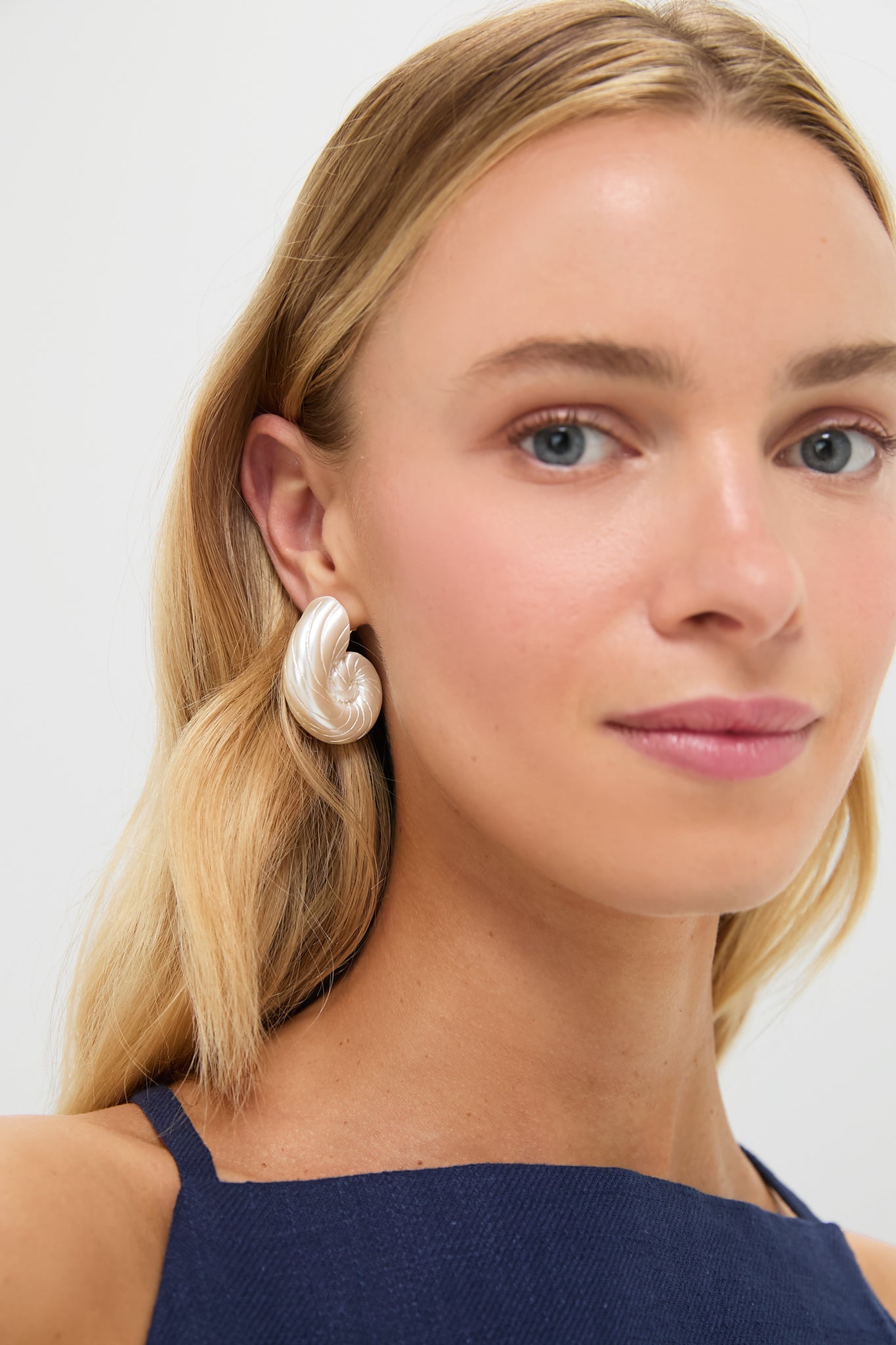 Pearl Nautilus Earrings-Beilave