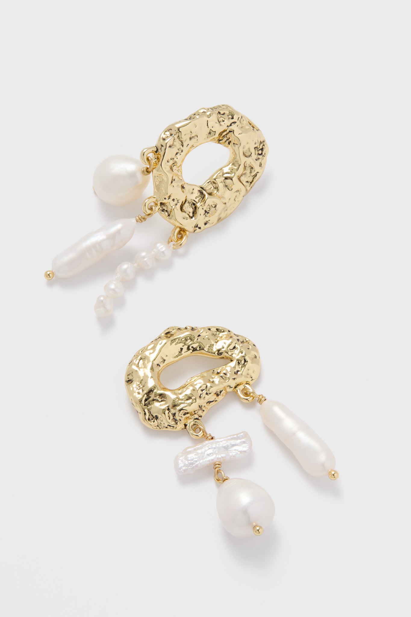 Gold Silvia Pearl Earrings-Beilave