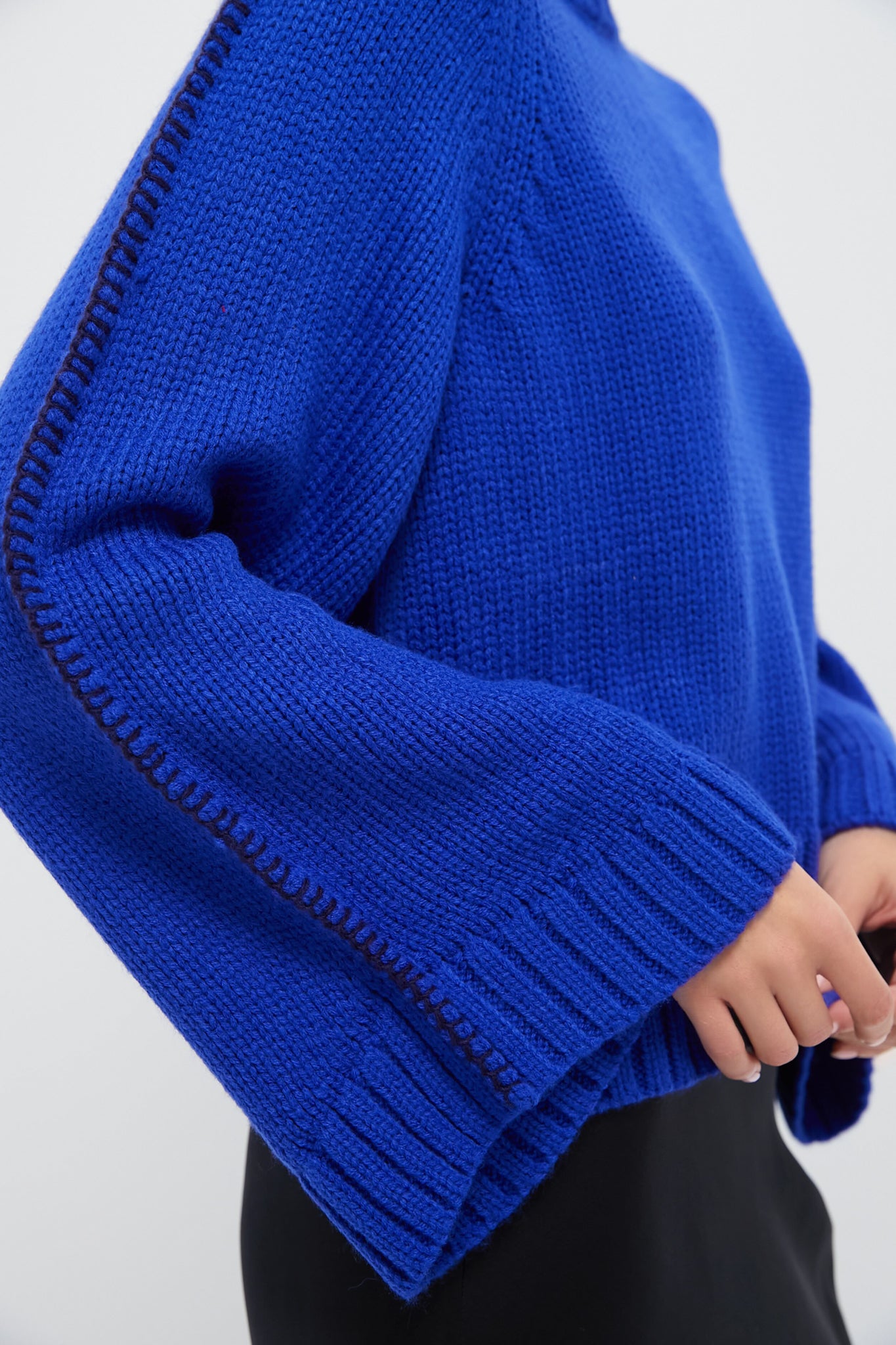 Sapphire Bell-Sleeve Butler Sweater-Beilave