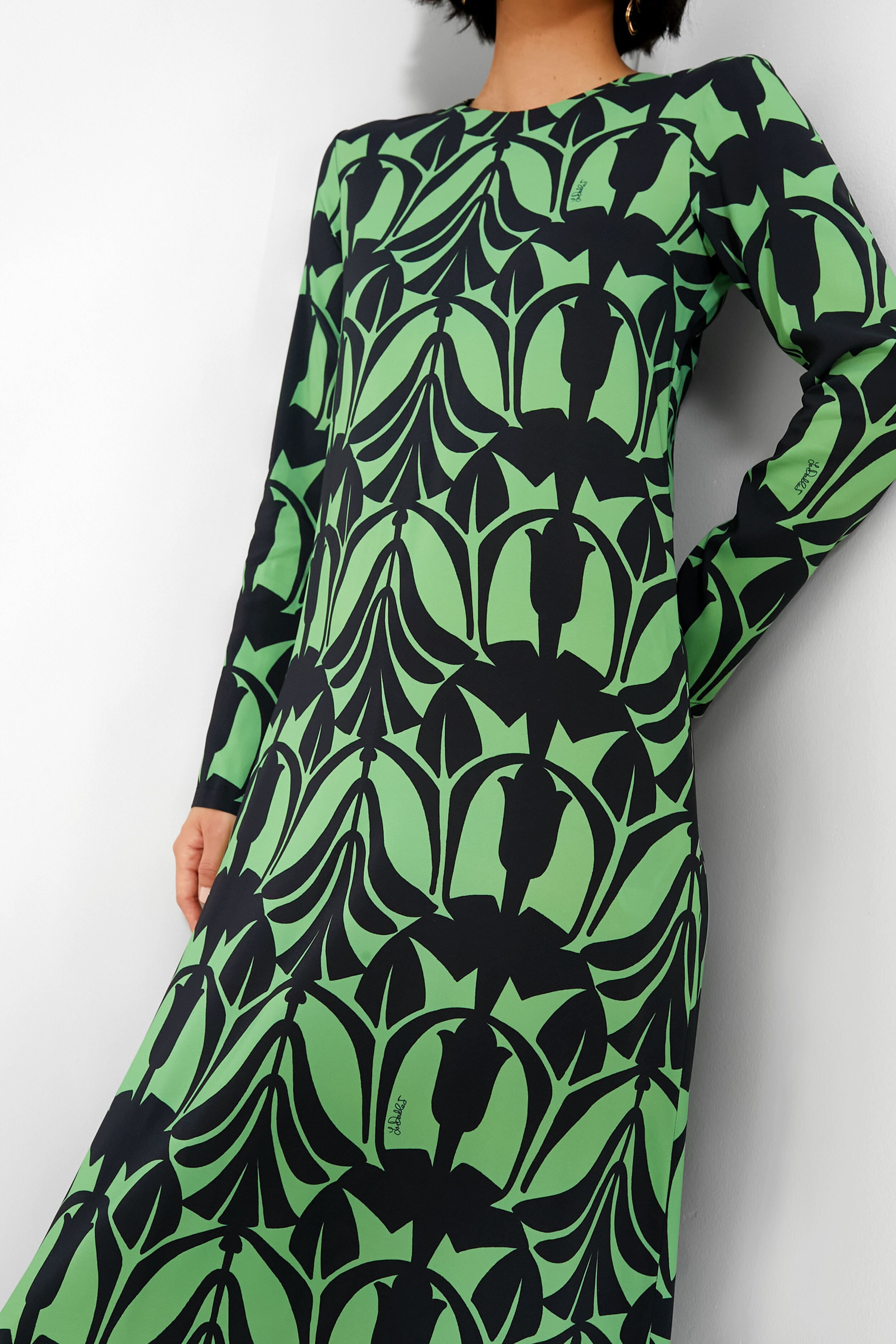 Papyrus Long Sleeve Swing Dress-Beilave