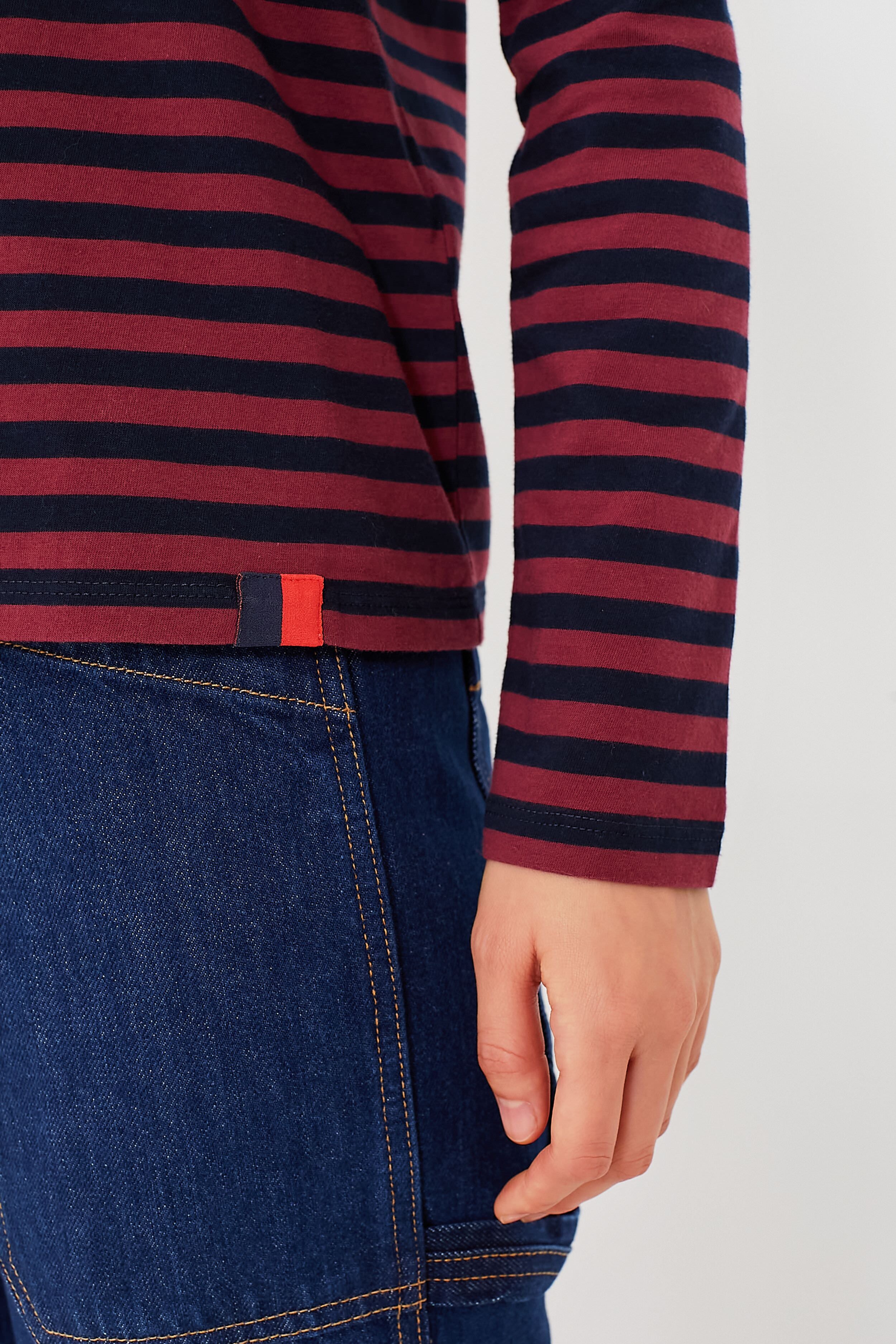 The Navy and Pinot Turtleneck-Beilave