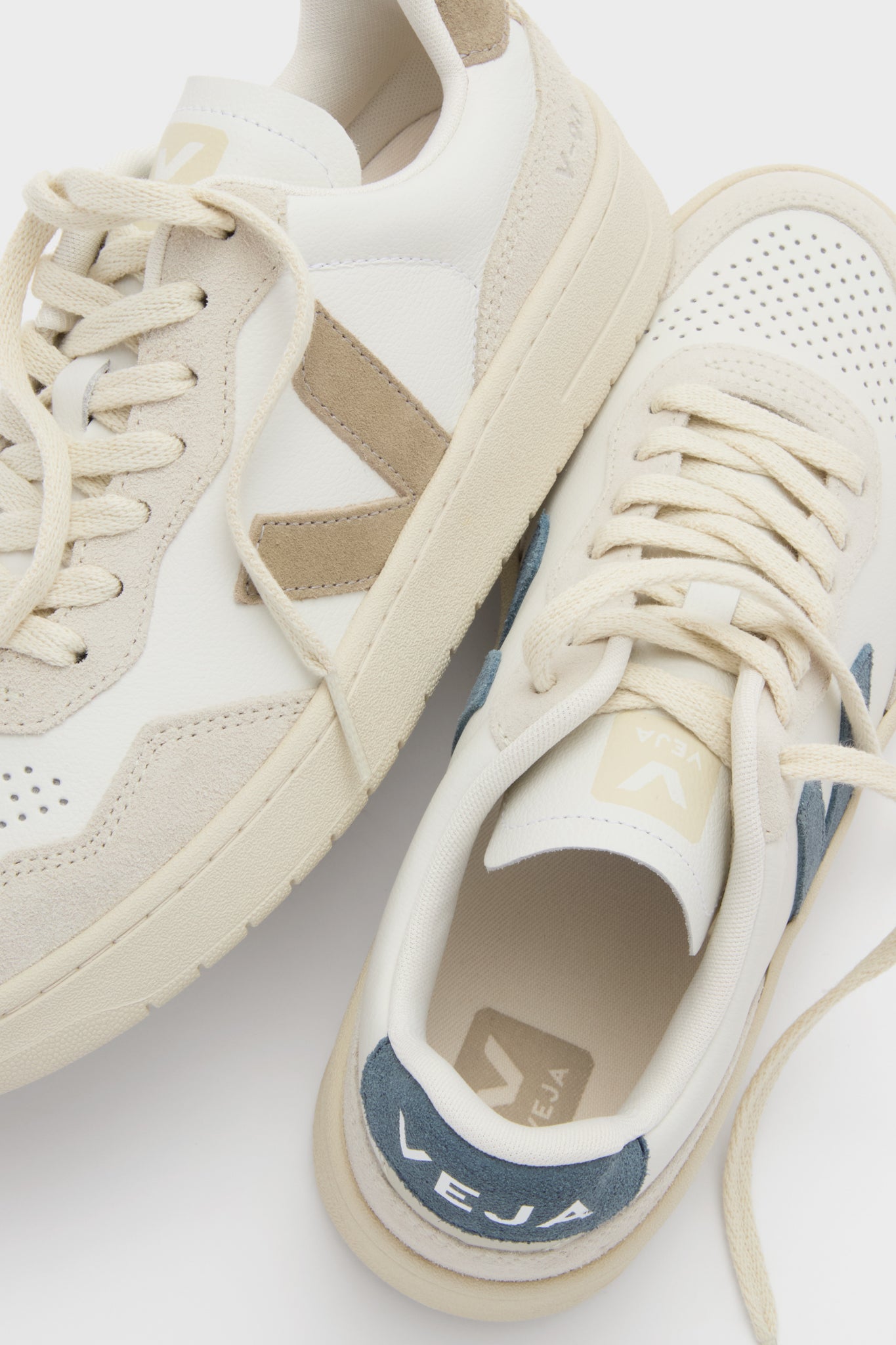 White Taupe V-90 Sneakers-Beilave