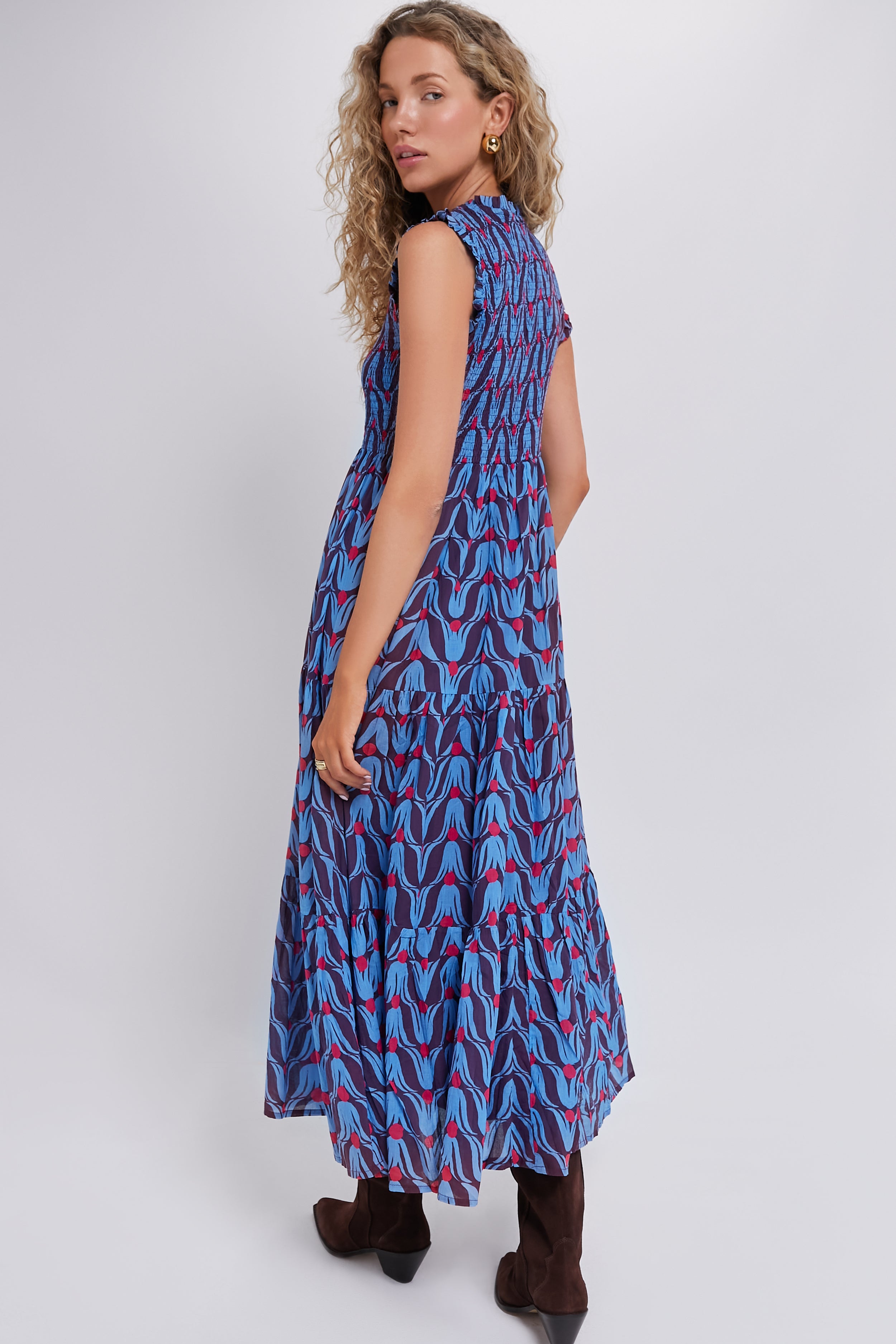 Exclusive Tulip Red Sleeveless Smocked Maxi-Beilave