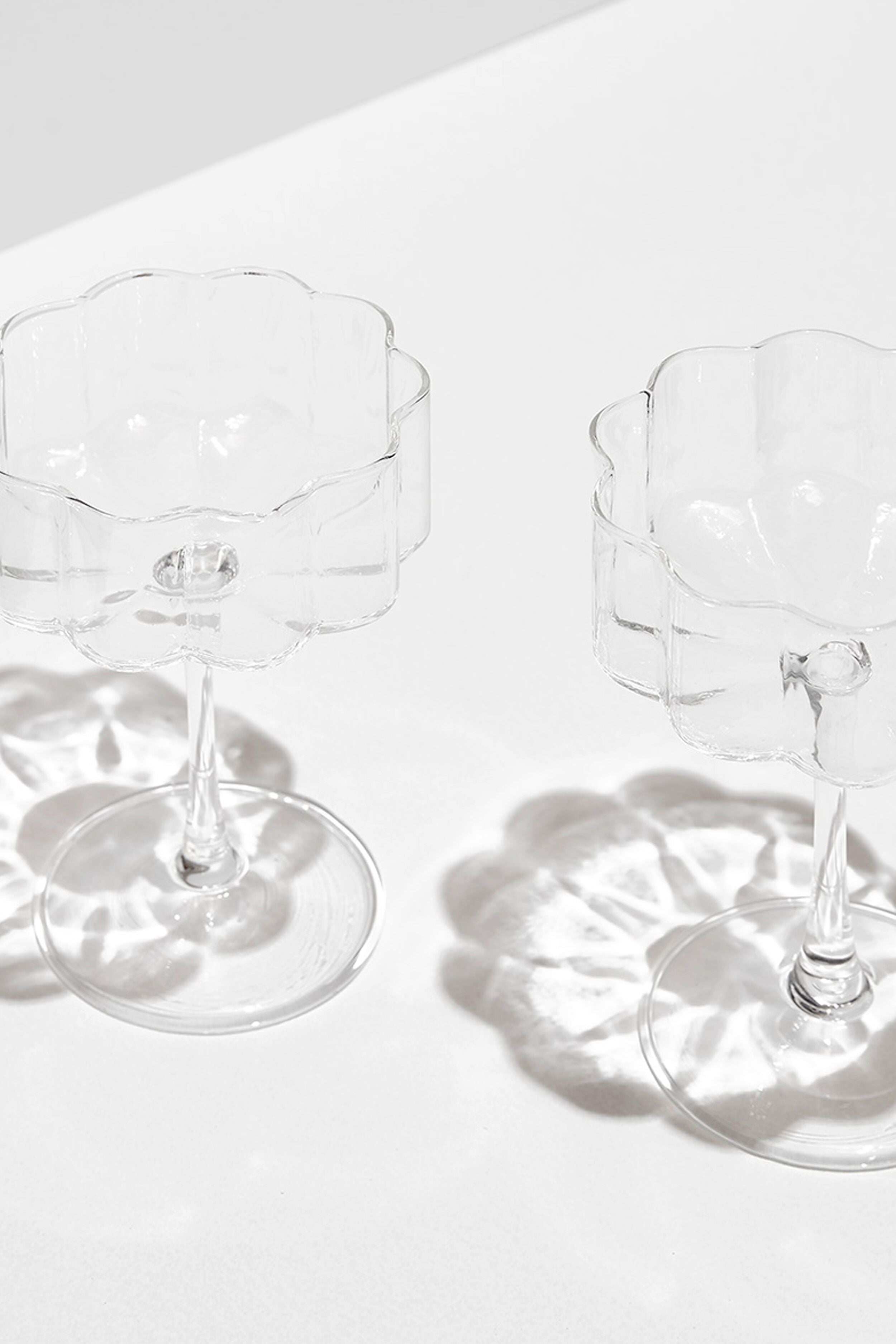 Clear Wave Coupes (Set of 2)-Beilave