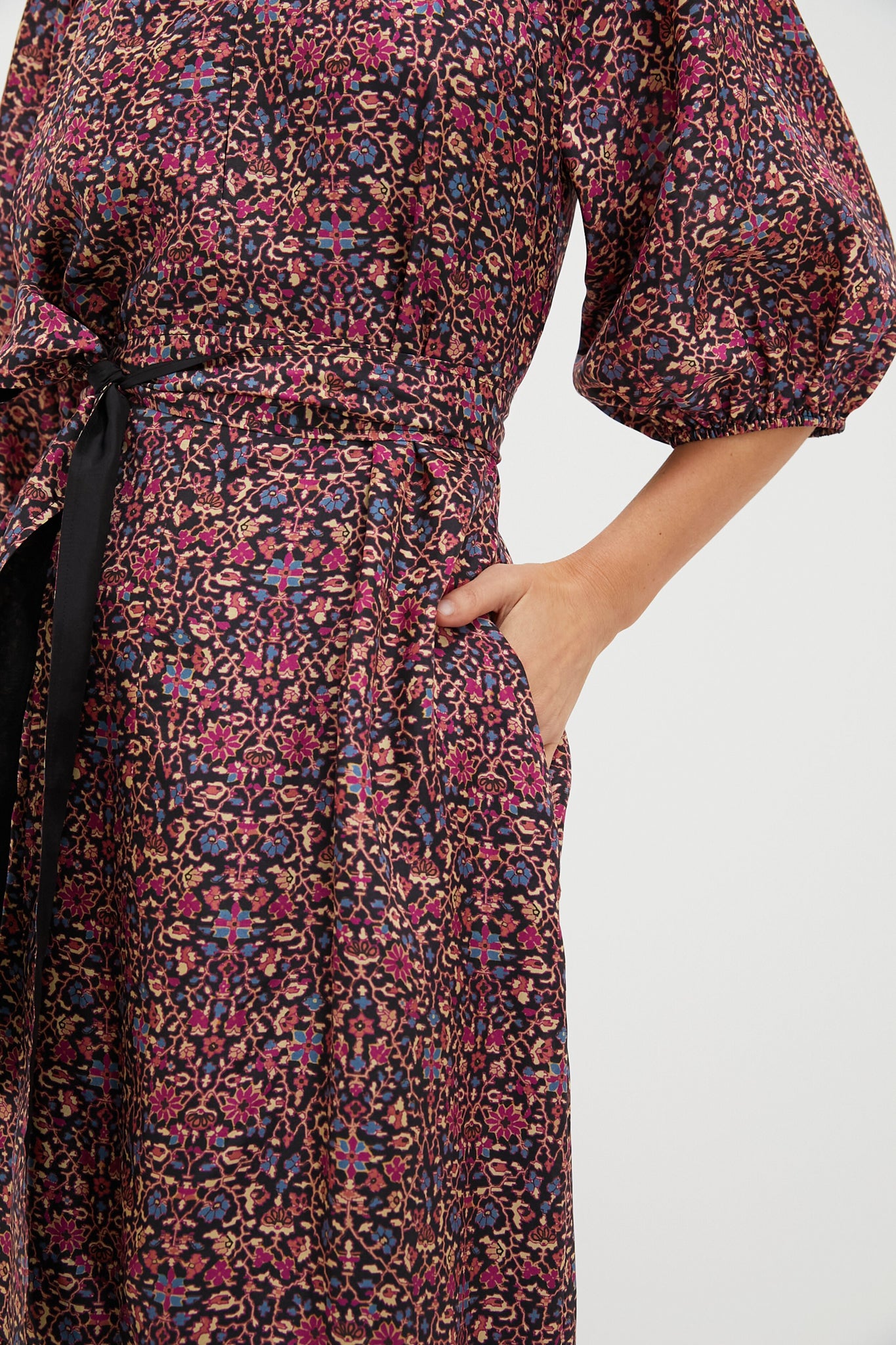 Raspberry Vine Floral Lyles Dress-Beilave