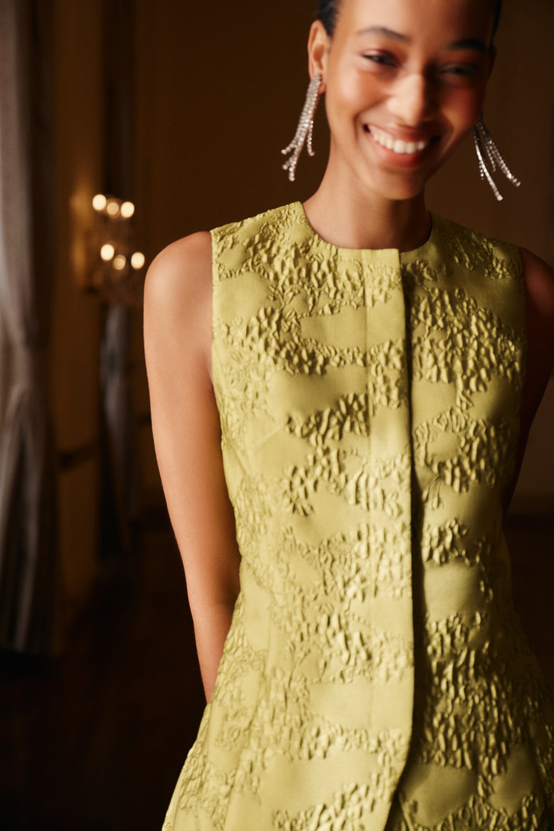 Brocade Metallic Duke Top-Beilave