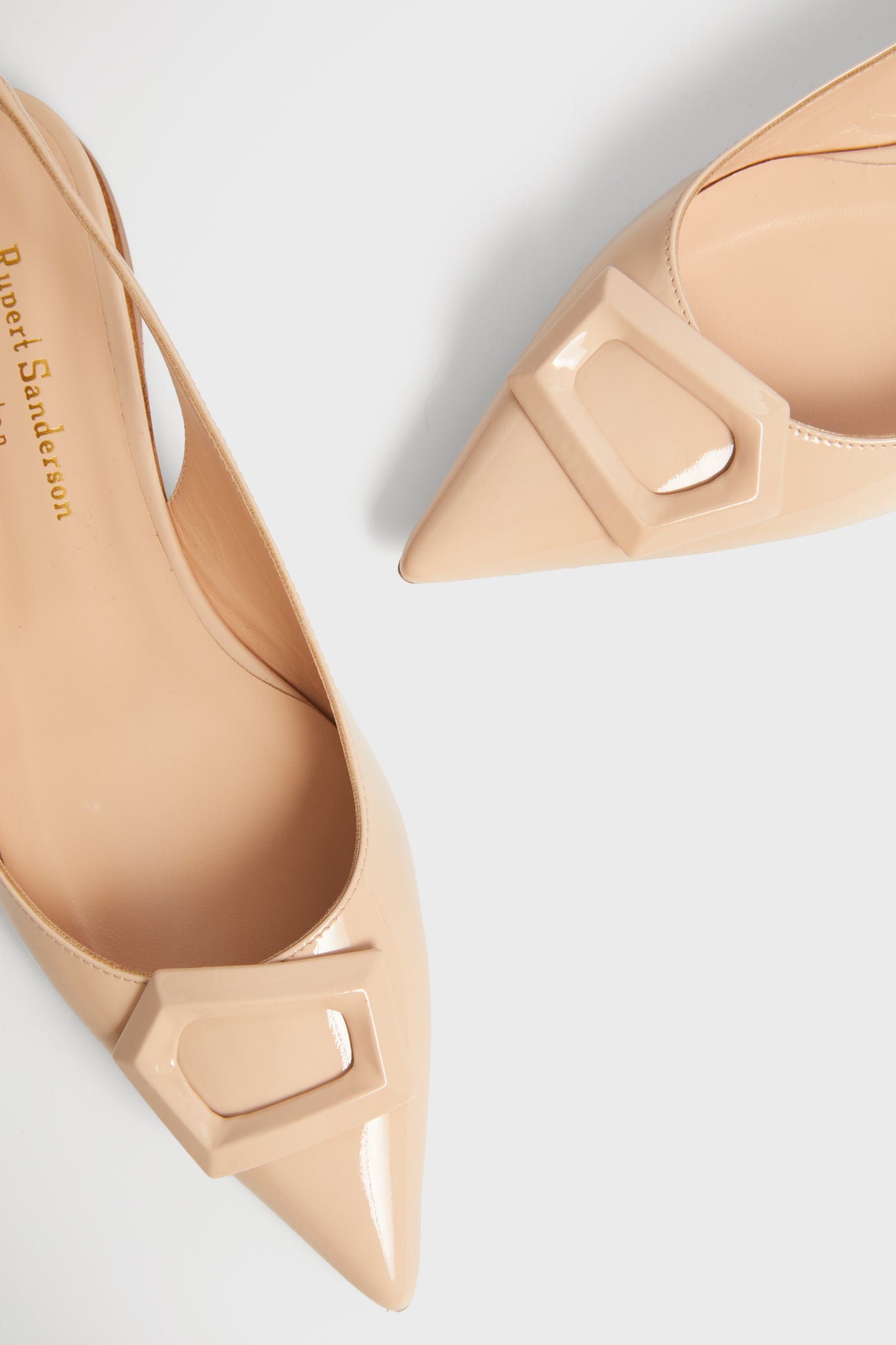 Crema Patent Faro Flats-Beilave