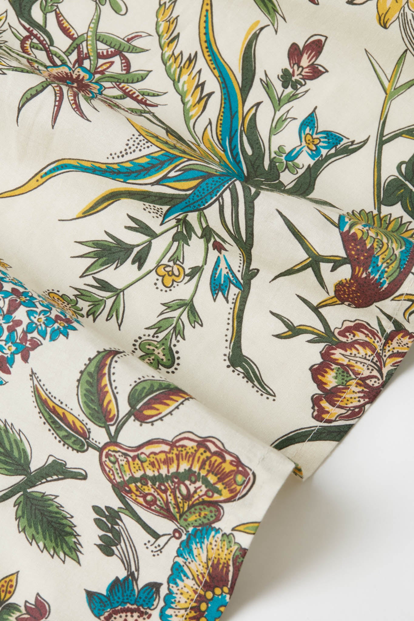 Sharp Floral Printed Napkins Set of 4-Beilave