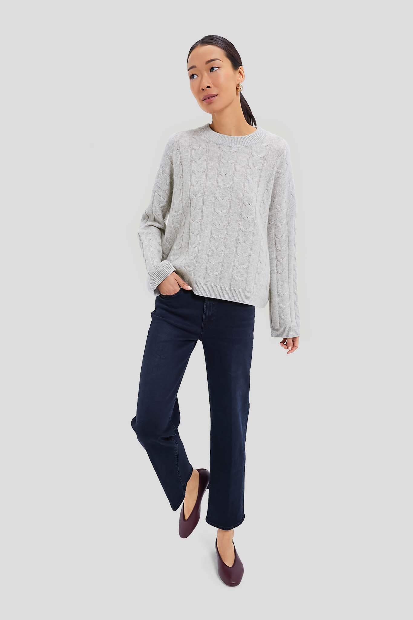 Gray Cashmere Eloise Cable Knit Boyfriend Crewneck-Beilave