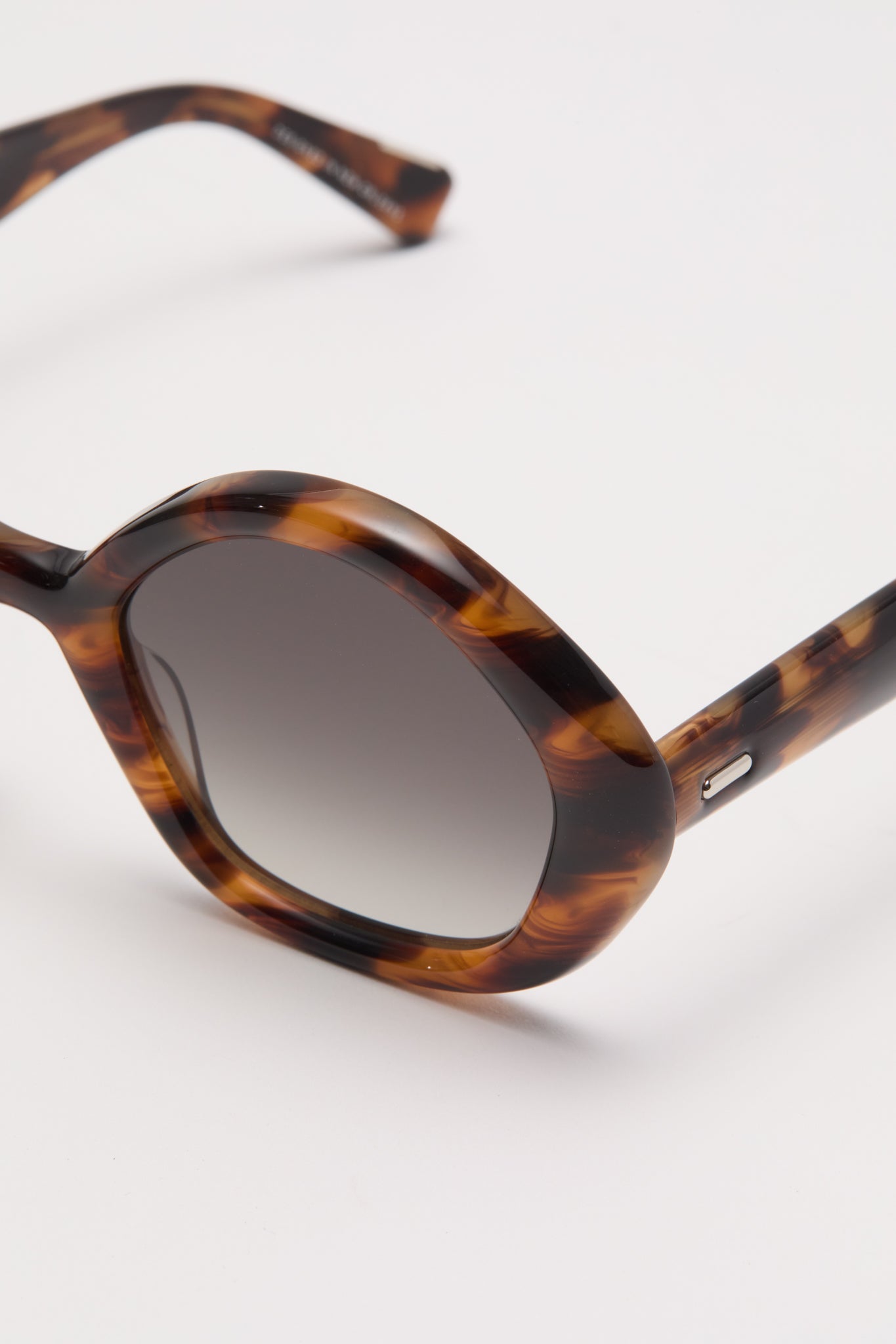 Venezia Eliza Sunglasses-Beilave